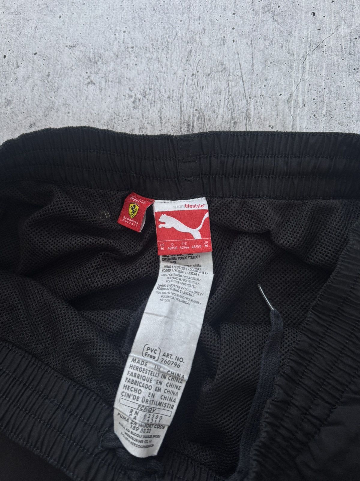 Ferrari × Puma Puma Ferrari Streetwear Trackpants Vintage Joggers Black M Size US 34 / EU 50 - 10 Thumbnail