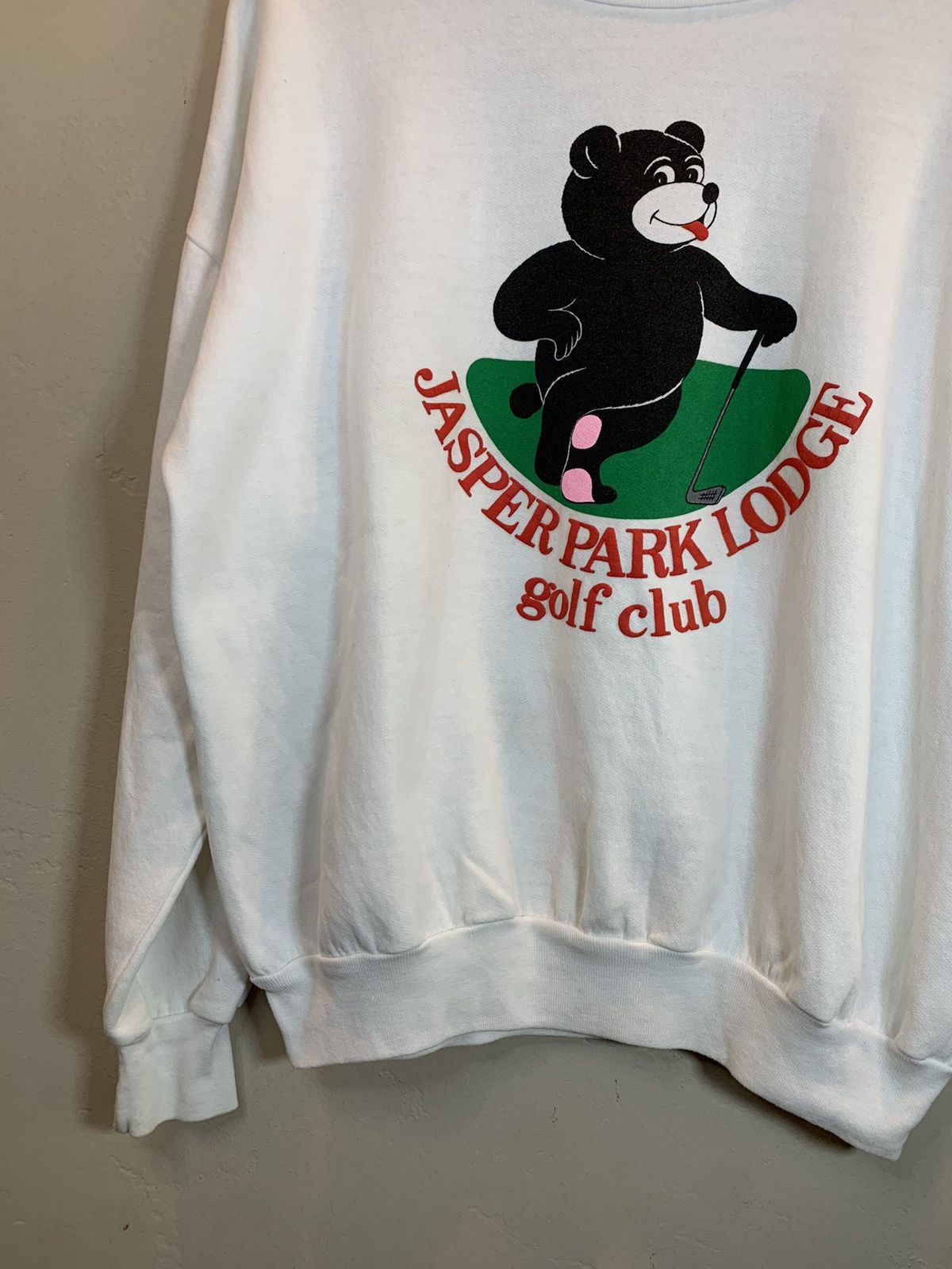 Vintage Vintage 70’s Jasper Park Lodge Golf Club Crewneck Sweatshirt Size US L / EU 52-54 / 3 - 6 Thumbnail
