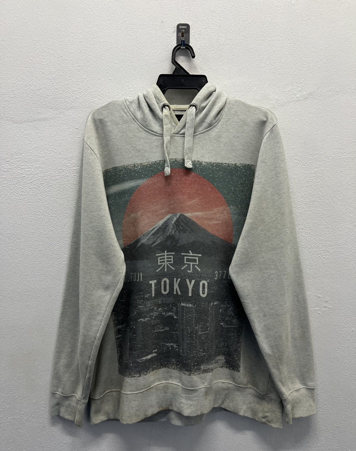 Vintage VINTAGE EMERSON MT.FUJI 3776M TOKYO HOODIE Size US XL / EU 56 / 4 - 1 Thumbnail