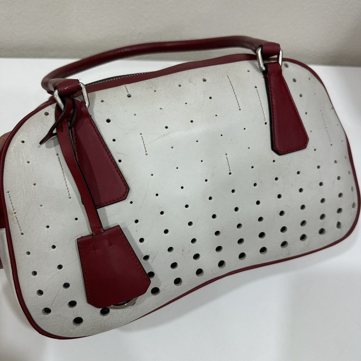 Prada PRADA VINTAGE 2000’s BOWLING BAG PERFORATED LEATHER Size ONE SIZE - 10 Thumbnail