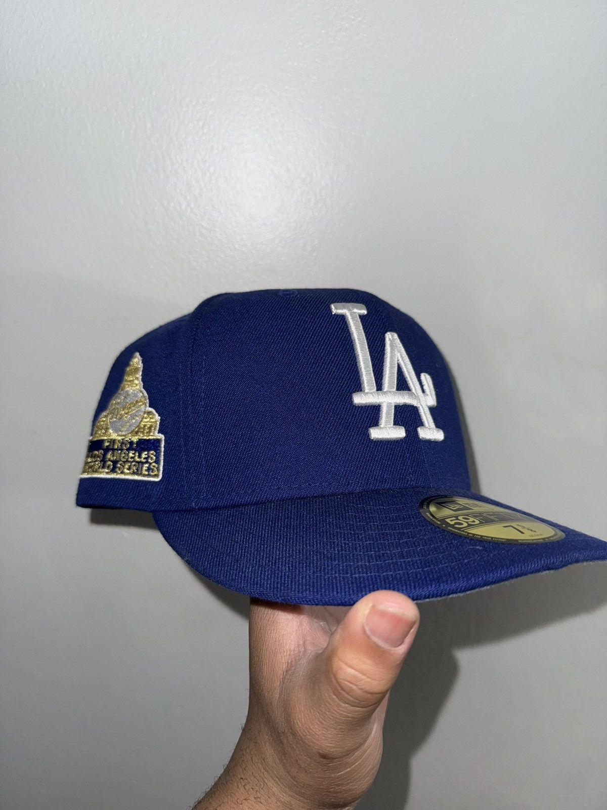New Era × Vintage LA Dodgers Fitted Size ONE SIZE - 1 Thumbnail