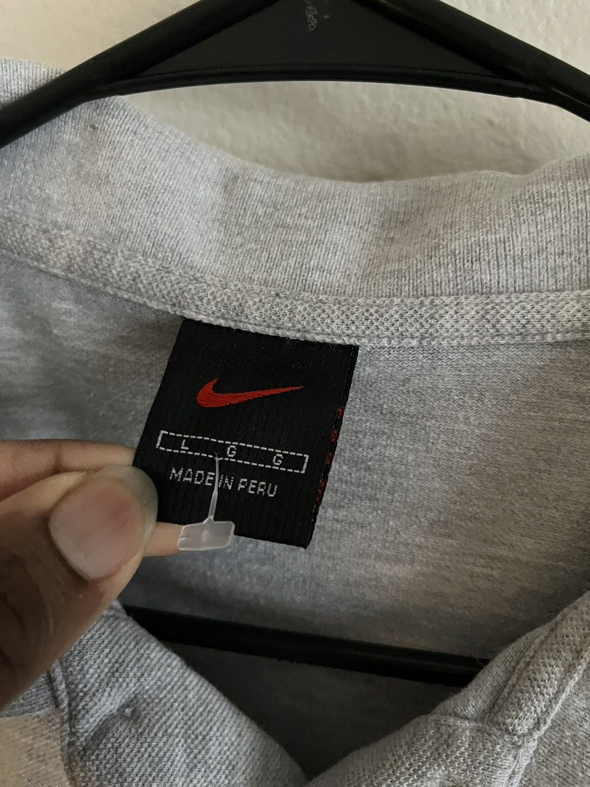 Nike Vintage Nike Center Swoosh Polo Shirt Size US L / EU 52-54 / 3 - 2 Thumbnail
