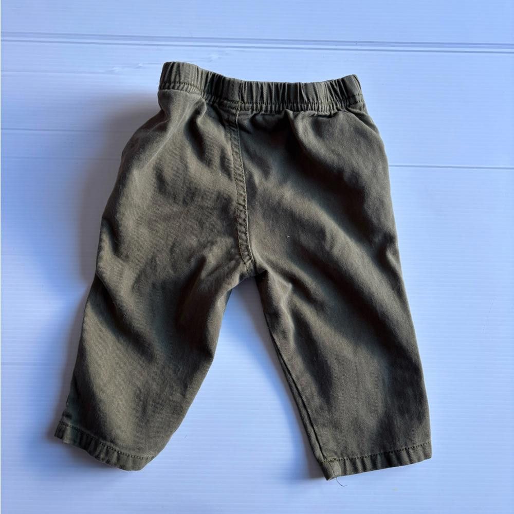 Guess Baby Boy Guess Khaki Pants Size 3-6 Months Size US 26 / EU 42 - 2 Thumbnail