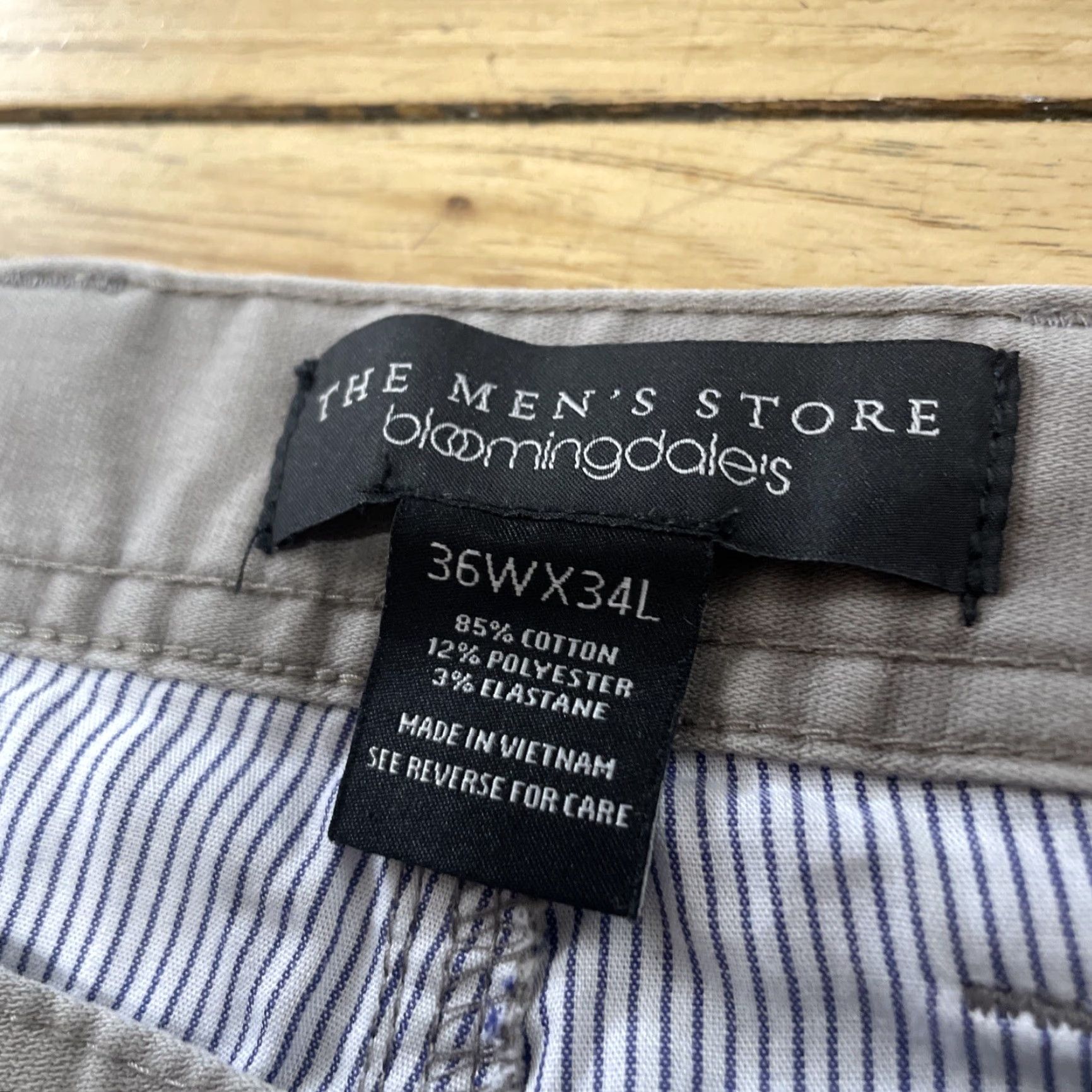 Bloomingdale's Bloomingdale's The Men's Store Pants Men 36W x 34L Gray Khaki Chino Flat Front 5-Pocket Regular Cotton Mens Size US 36 / EU 52 - 6 Thumbnail