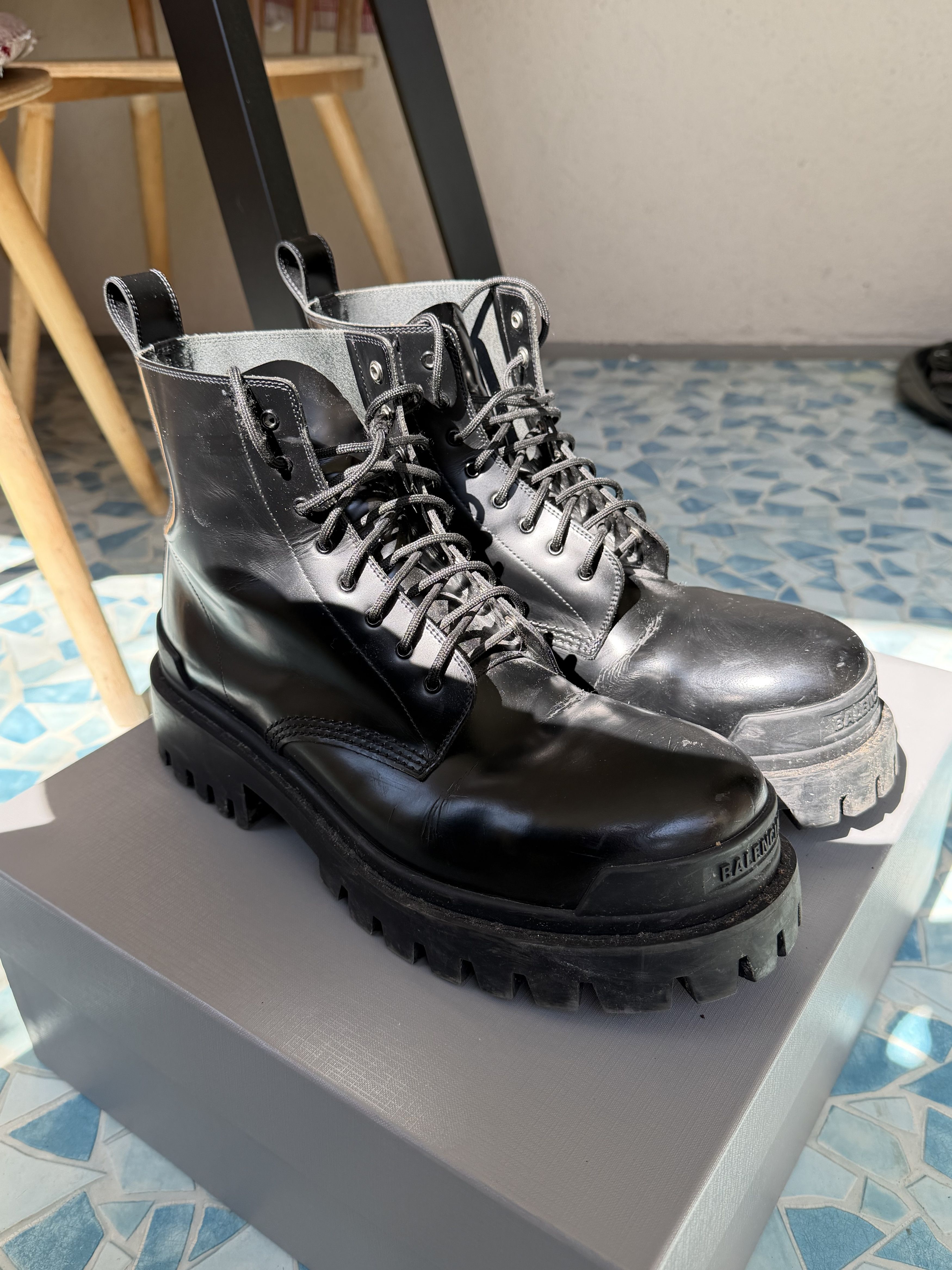 Balenciaga Balenciaga Strike Boots Size US 11 / EU 44 - 1 Thumbnail