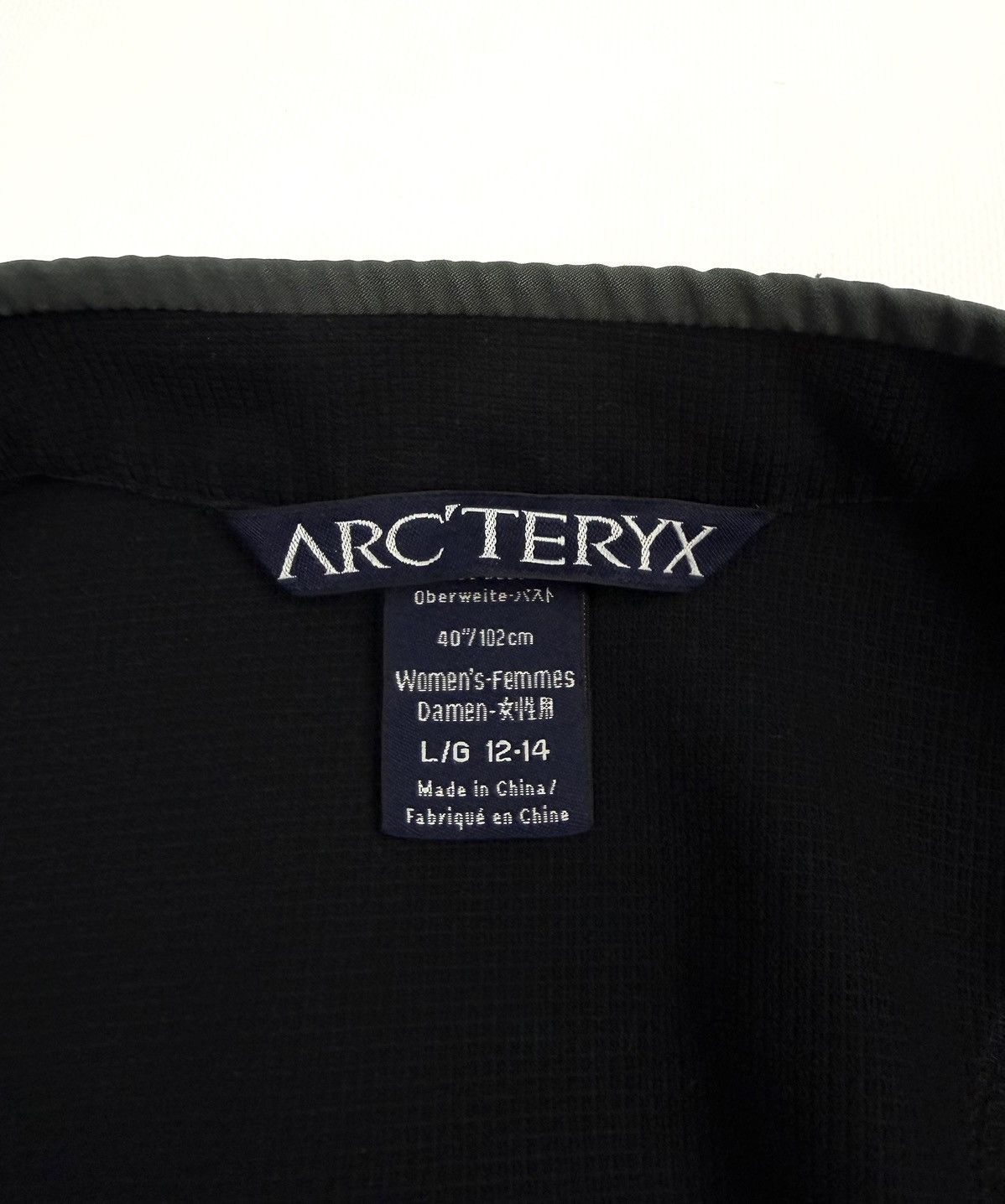 Arc'teryx Arc’teryx Softshell Jacket Women’s L Black Gorpcore Outdoor Size L / US 10 / IT 46 - 15 Thumbnail