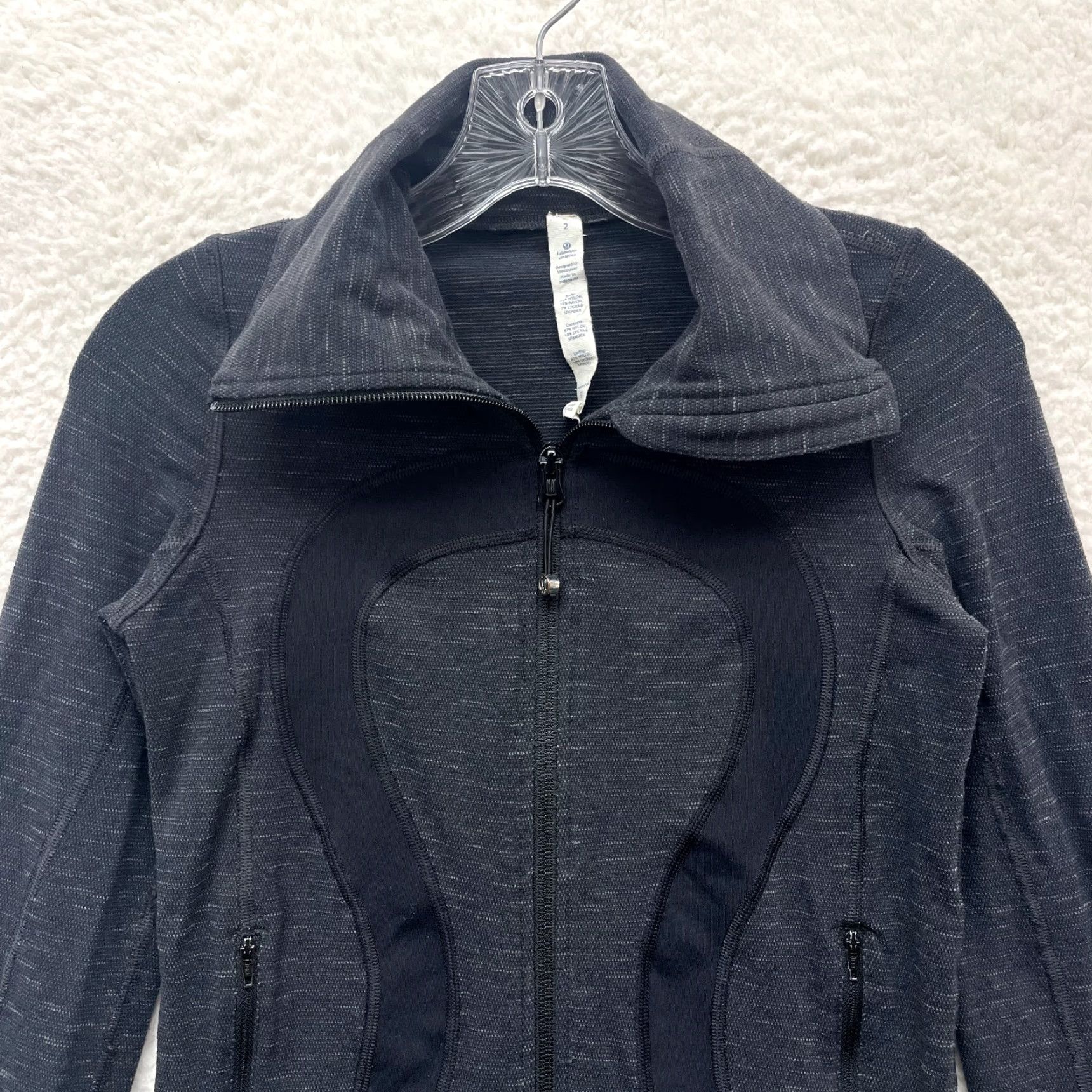Lululemon Lululemon Sweater Jacket XS Small Womens Gray Full Zip Thumb Holes Activewear Jacket Size XS / US 0-2 / IT 36-38 - 3 Thumbnail