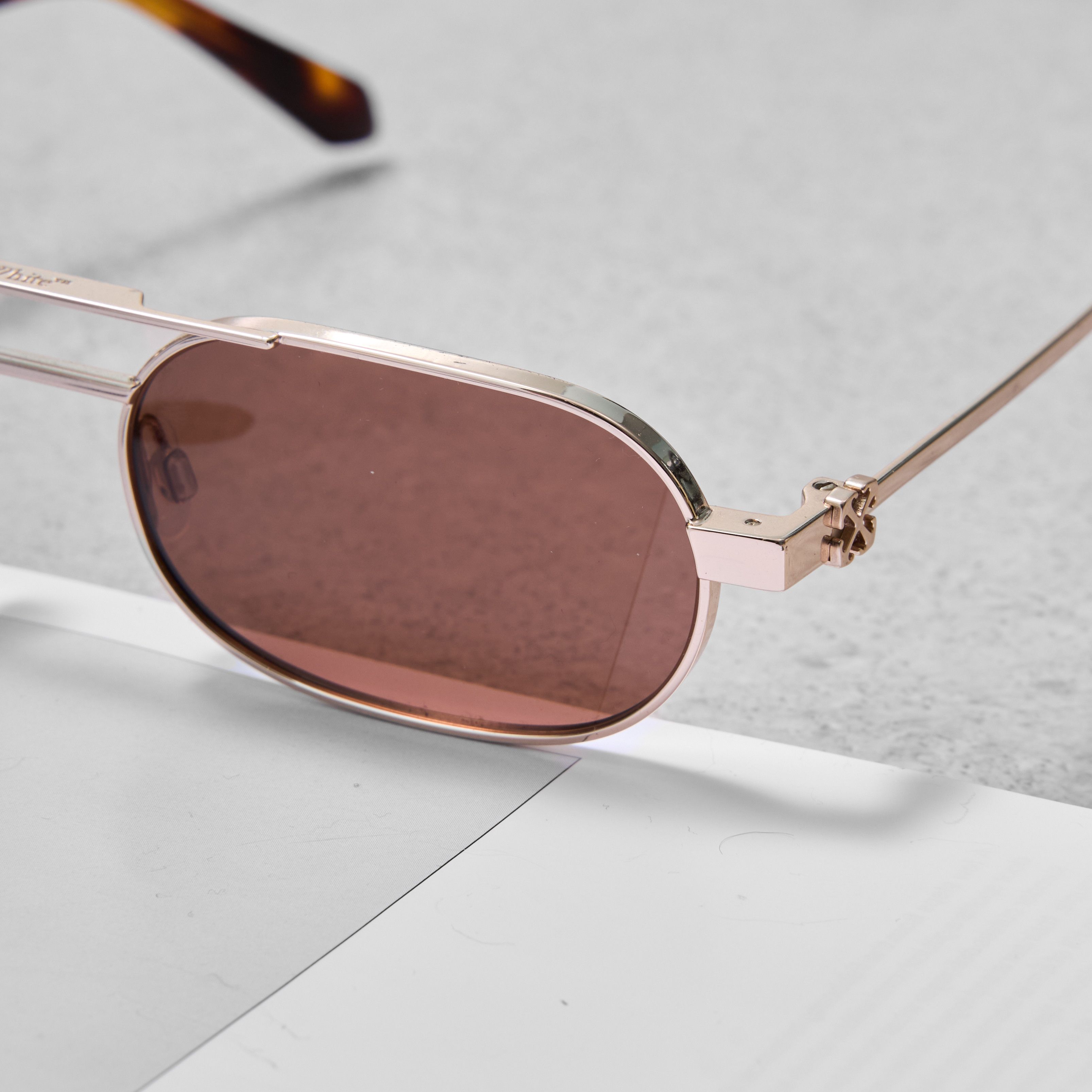 Off-White OFF WHITE Vaiden Oval Frame Sunglasses Size ONE SIZE - 4 Thumbnail