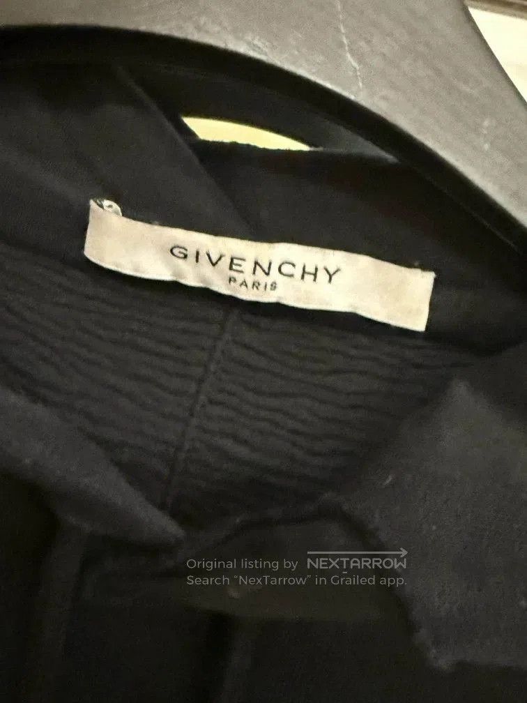 Givenchy Givenchy Paris Size S hoodie. Size US S / EU 44-46 / 1 - 2 Thumbnail