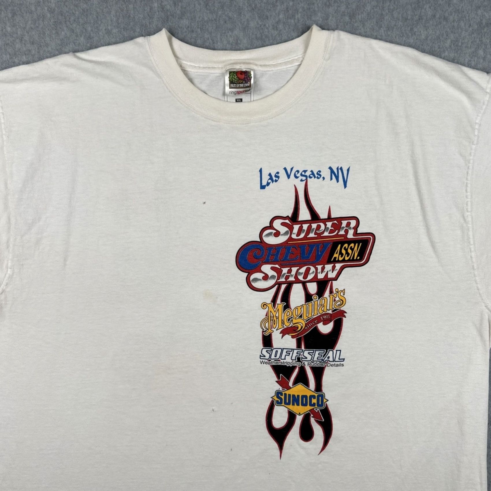 Fruit Of The Loom VINTAGE Fruit Of The Loom T-Shirt White XXL Car USA 2002 Las Vegas Super Chevy Show Mens Size US XXL / EU 58 / 5 - 5 Thumbnail