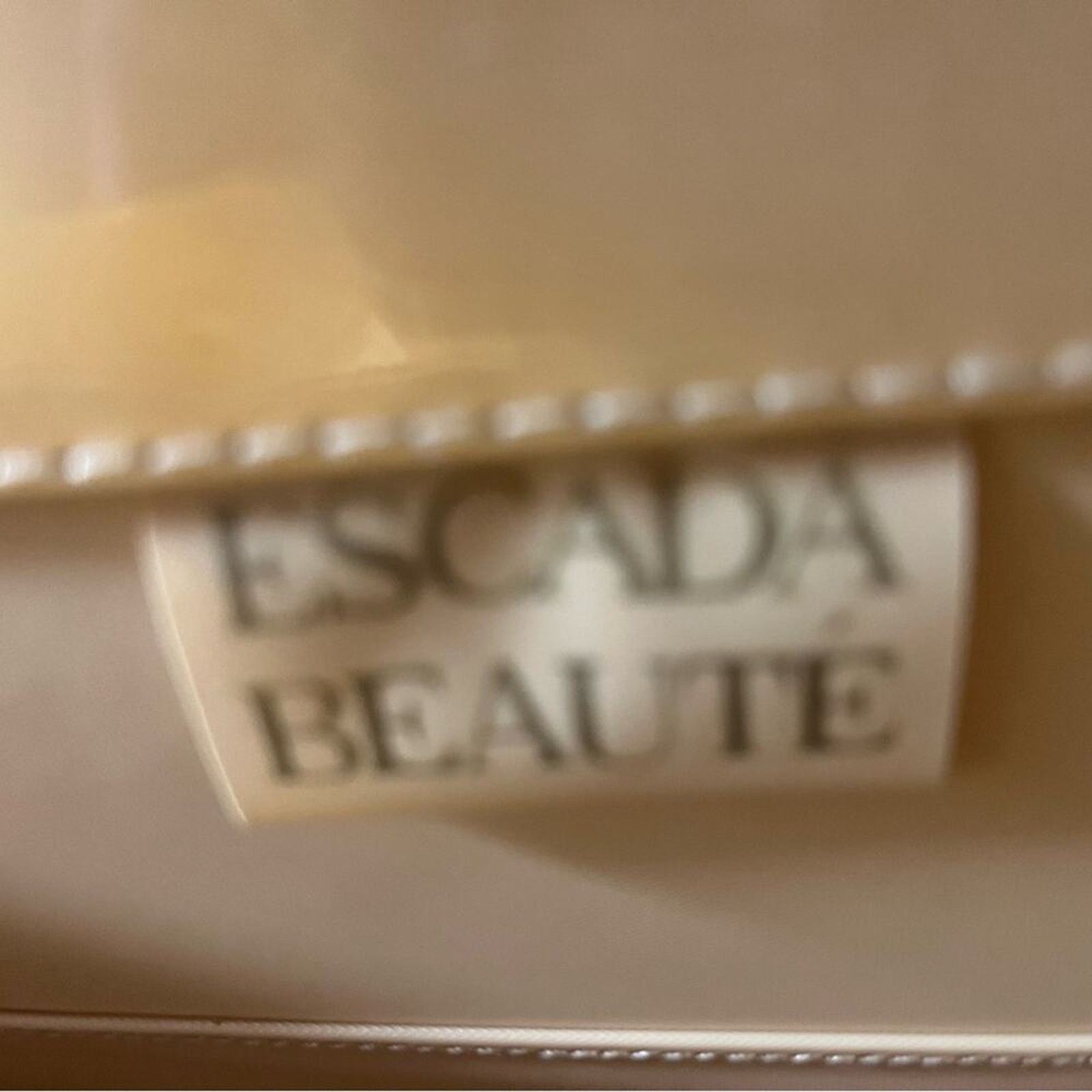 Escada Escada Beaute Handbag Gold Yellow Patent Leather Size ONE SIZE - 3 Thumbnail