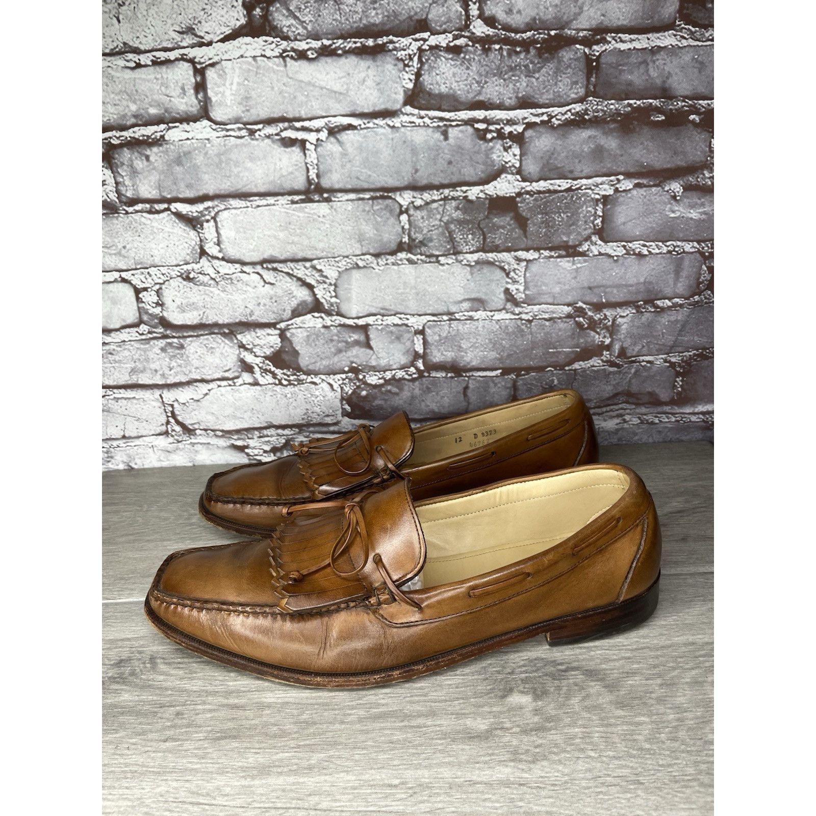 Allen Edmonds Allen Edmonds Alton USA Brown Leather Kiltie Square Toe Loaf Size US 12 / EU 45 - 2 Thumbnail