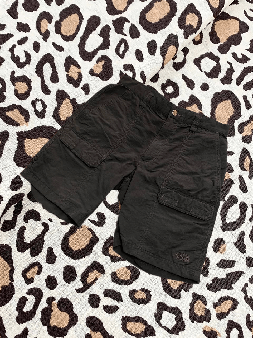 The North Face The North Face Shorts Size US 32 / EU 48 - 1 Thumbnail