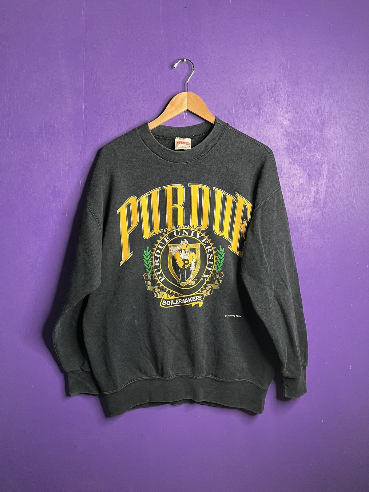 Nutmeg × Vintage Vintage 90s Nutmeg Purdue boilermakers sweatshirt Size US XL / EU 56 / 4 - 1 Thumbnail
