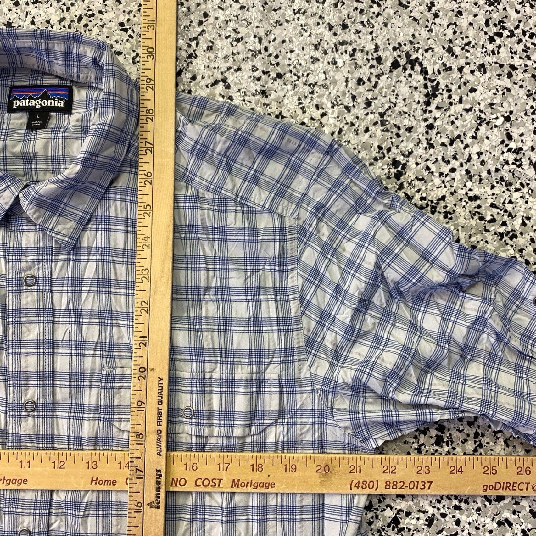 Patagonia Patagonia Shirt Mens Large Blue Plaid Polyester Long Sleeve Button Up Size US L / EU 52-54 / 3 - 3 Thumbnail