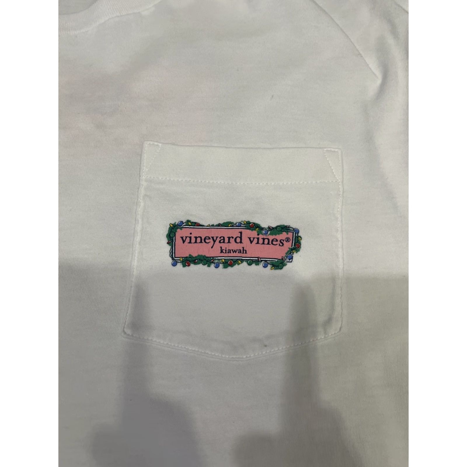 Vineyard Vines VINEYARD VINES Kiawah Long Sleeve Logo Tee White Men’s XL Shirt Mens XL White Logo 90s? Wait no. Size US XL / EU 56 / 4 - 2 Thumbnail