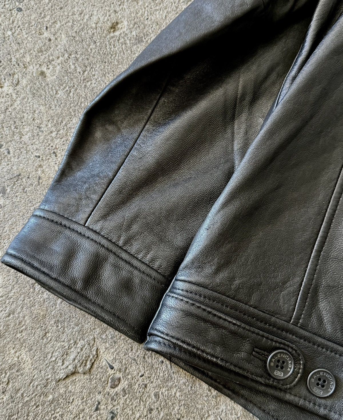 Balenciaga Balenciaga - 1997 - Nicolas Ghesquière-Zip Up Leather Jacket Size US L / EU 52-54 / 3 - 13 Thumbnail