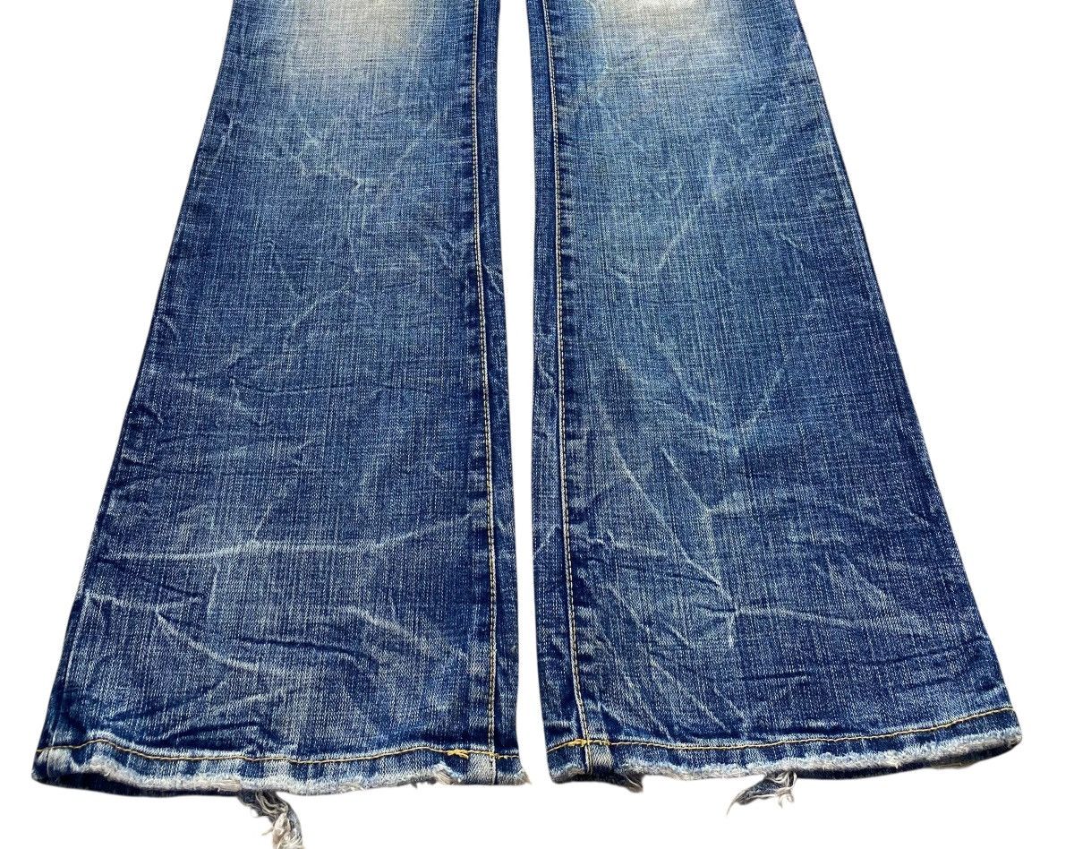 Japanese Brand Japanese Brand Faded Blue Wash Ripped Style Boot Cut Jeans Size US 30 / EU 46 - 5 Thumbnail