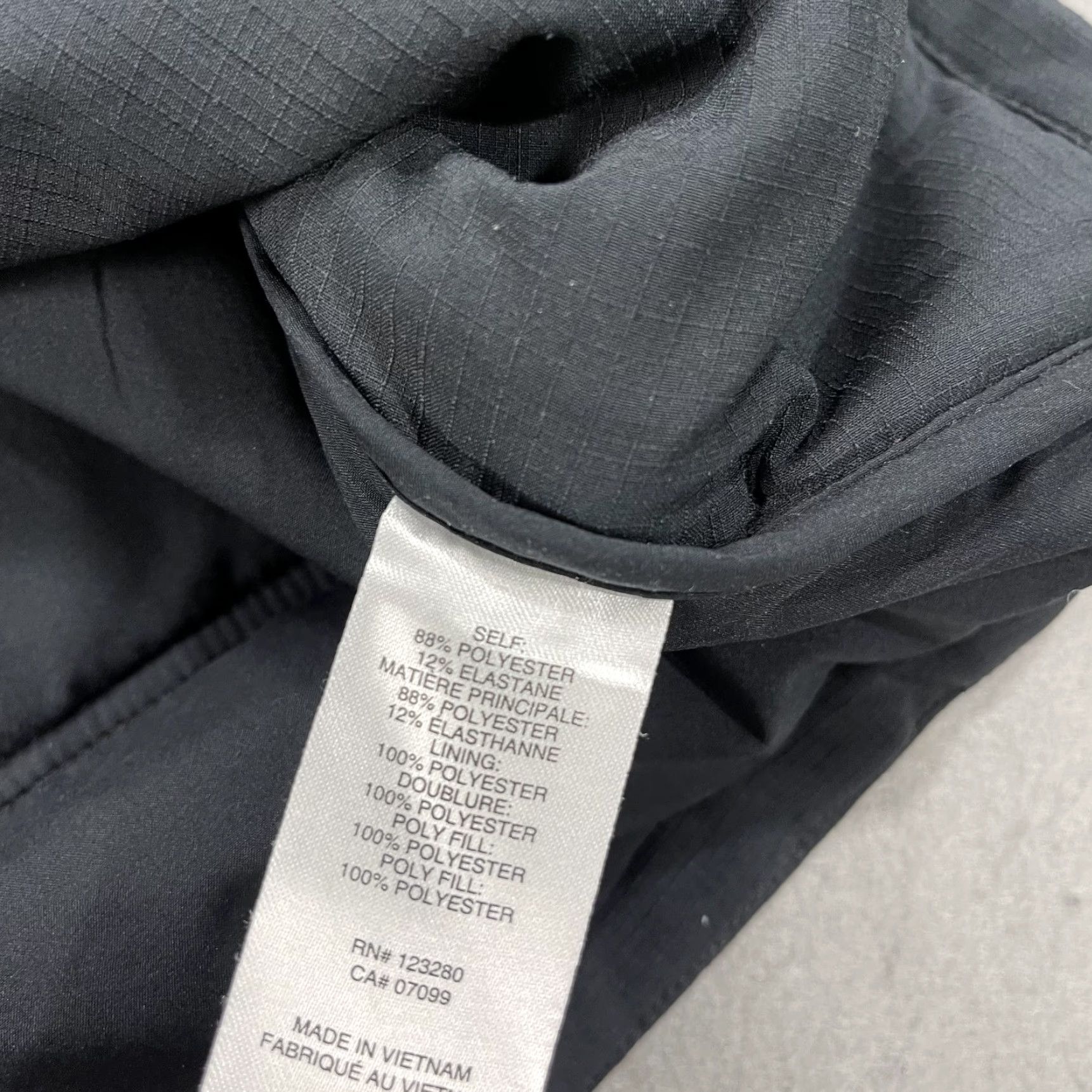 TravisMathew Travis Mathew Cold Bay Vest Mens L Black Quilted Full Zip Golf Size US L / EU 52-54 / 3 - 4 Thumbnail