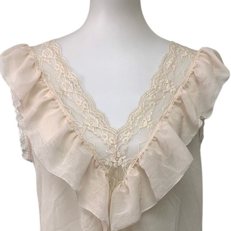 American Eagle Outfitters Aerie Sleeveless Floral Lace Sheer Ruffle Deep V Cottage Top Size M / US 6-8 / IT 42-44 - 2 Thumbnail
