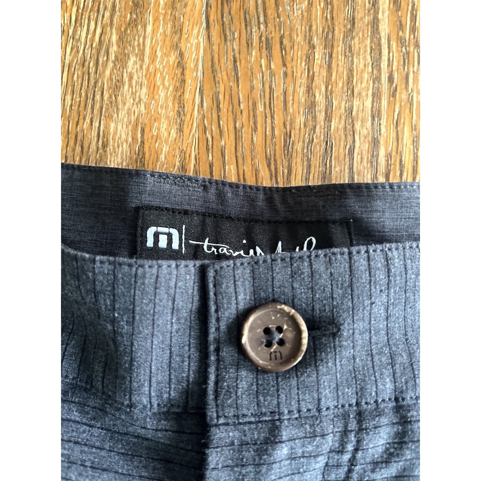 TravisMathew Travis Mathew Mens Golf Shorts 32 gray Performance Chino Regular Men Size US 32 / EU 48 - 3 Thumbnail