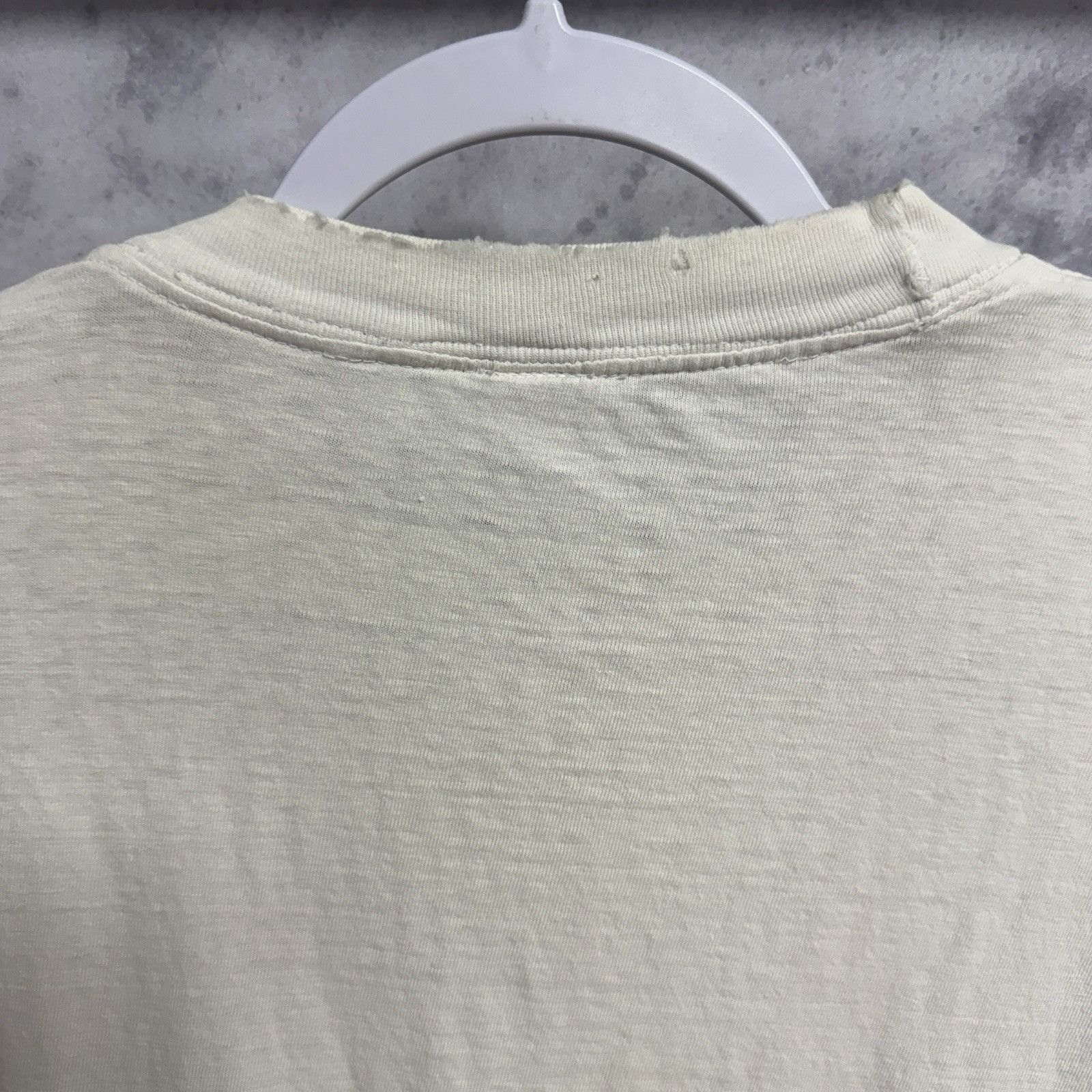 Vintage Vintage 90s Flower Art T Shirt White Single Stitch Size L Size US L / EU 52-54 / 3 - 12 Thumbnail