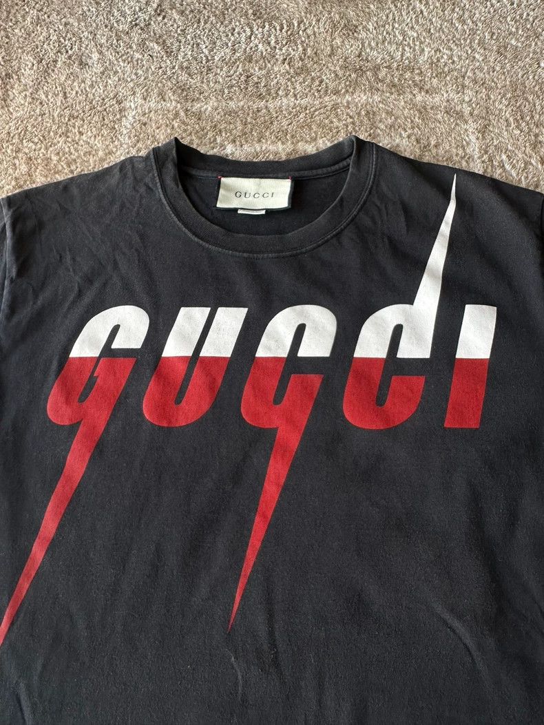 Gucci Gucci Black blade short sleeves 2503-Nextarrow Size US S / EU 44-46 / 1 - 4 Thumbnail