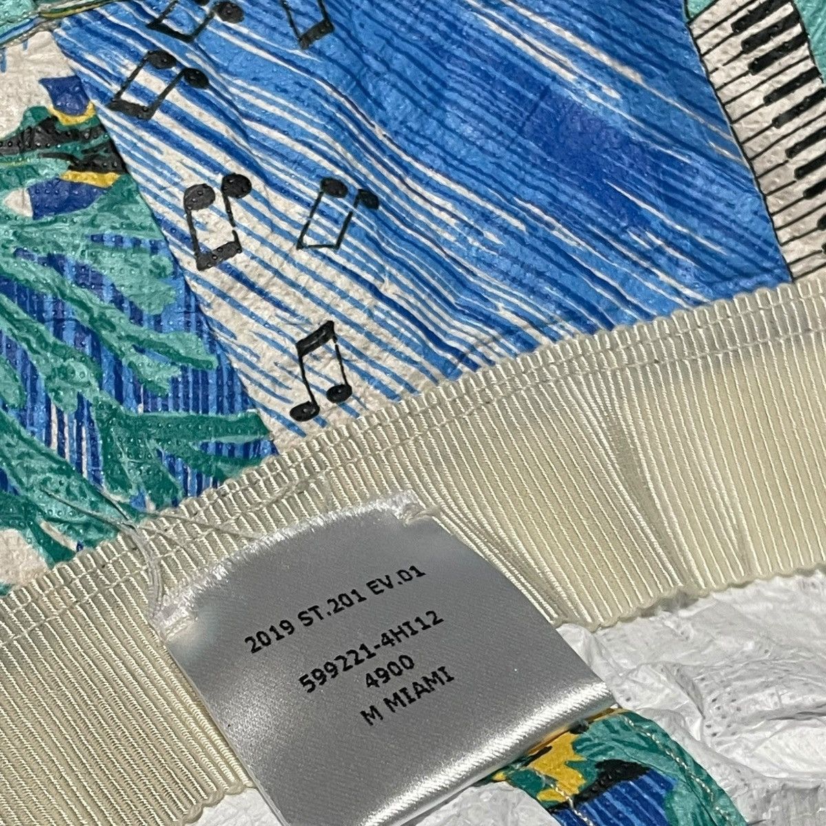 Gucci Bucket Hat Gucci Miami Edition 2020 RARE Size ONE SIZE - 8 Thumbnail