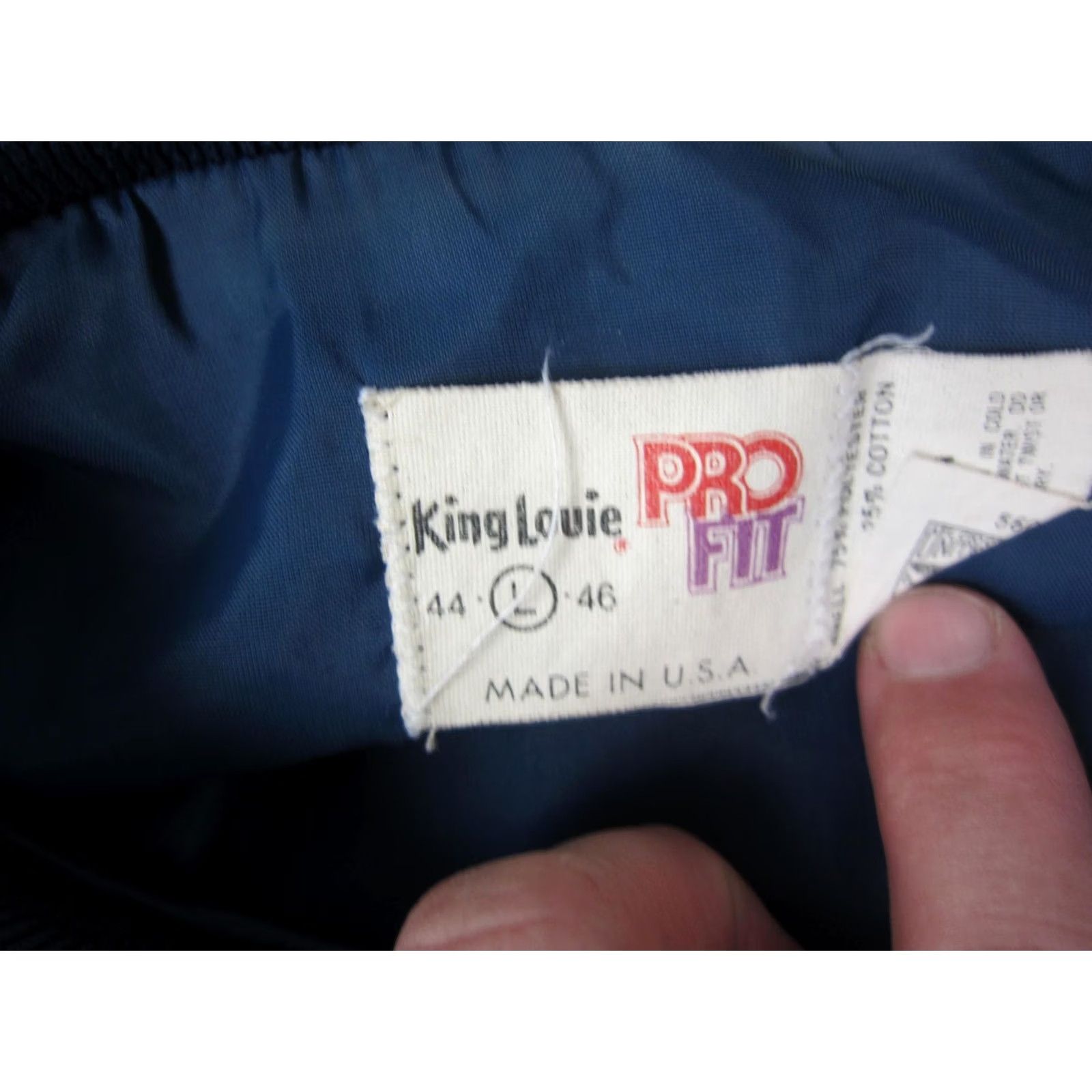 Vintage VINTAGE King Louie US Navy Tomahawk Cruise Missile Bomber Jacket Mens L Blue Size US L / EU 52-54 / 3 - 6 Thumbnail