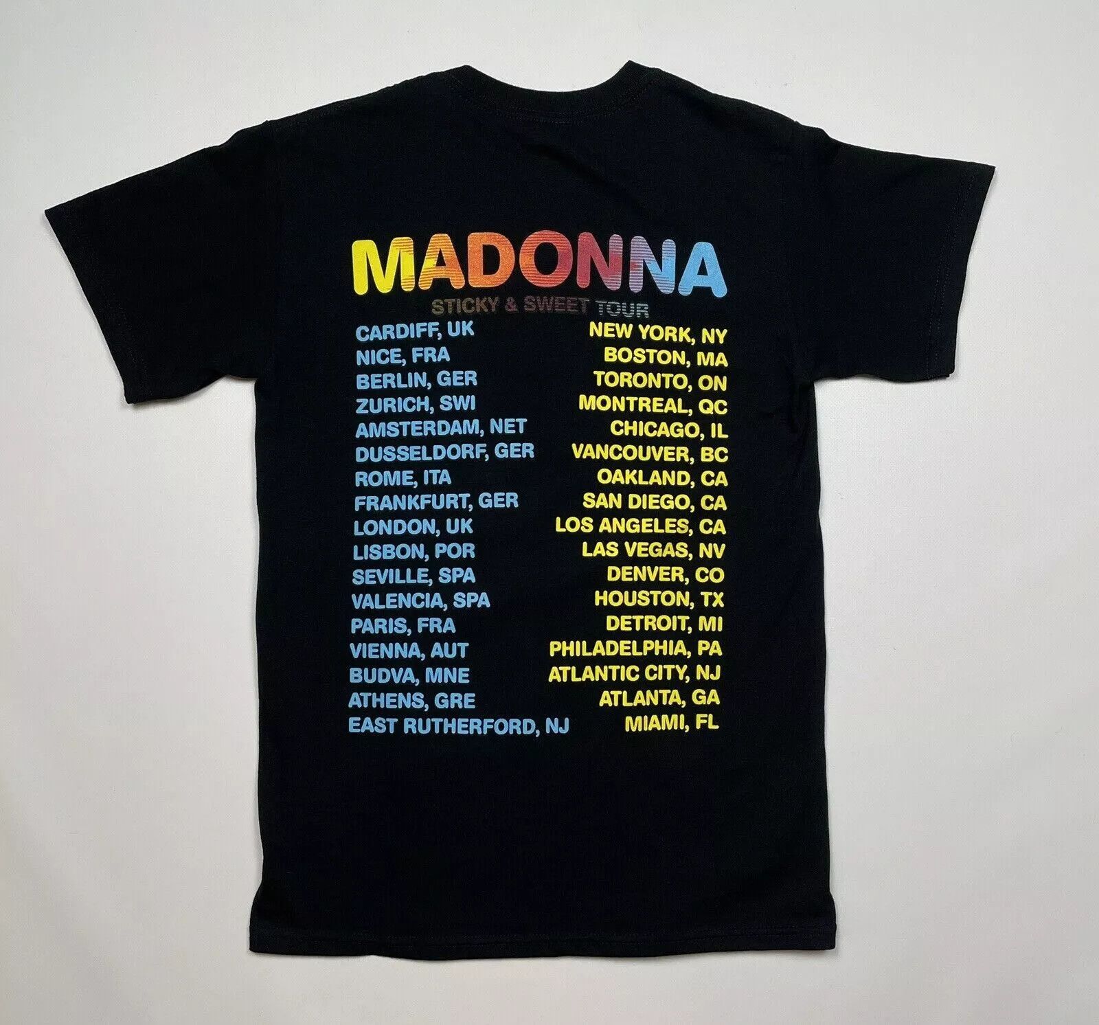 Gildan Vintage 2008 Madonna Sweet & Sticky Official T-Shirt 2000s Size US S / EU 44-46 / 1 - 2 Thumbnail