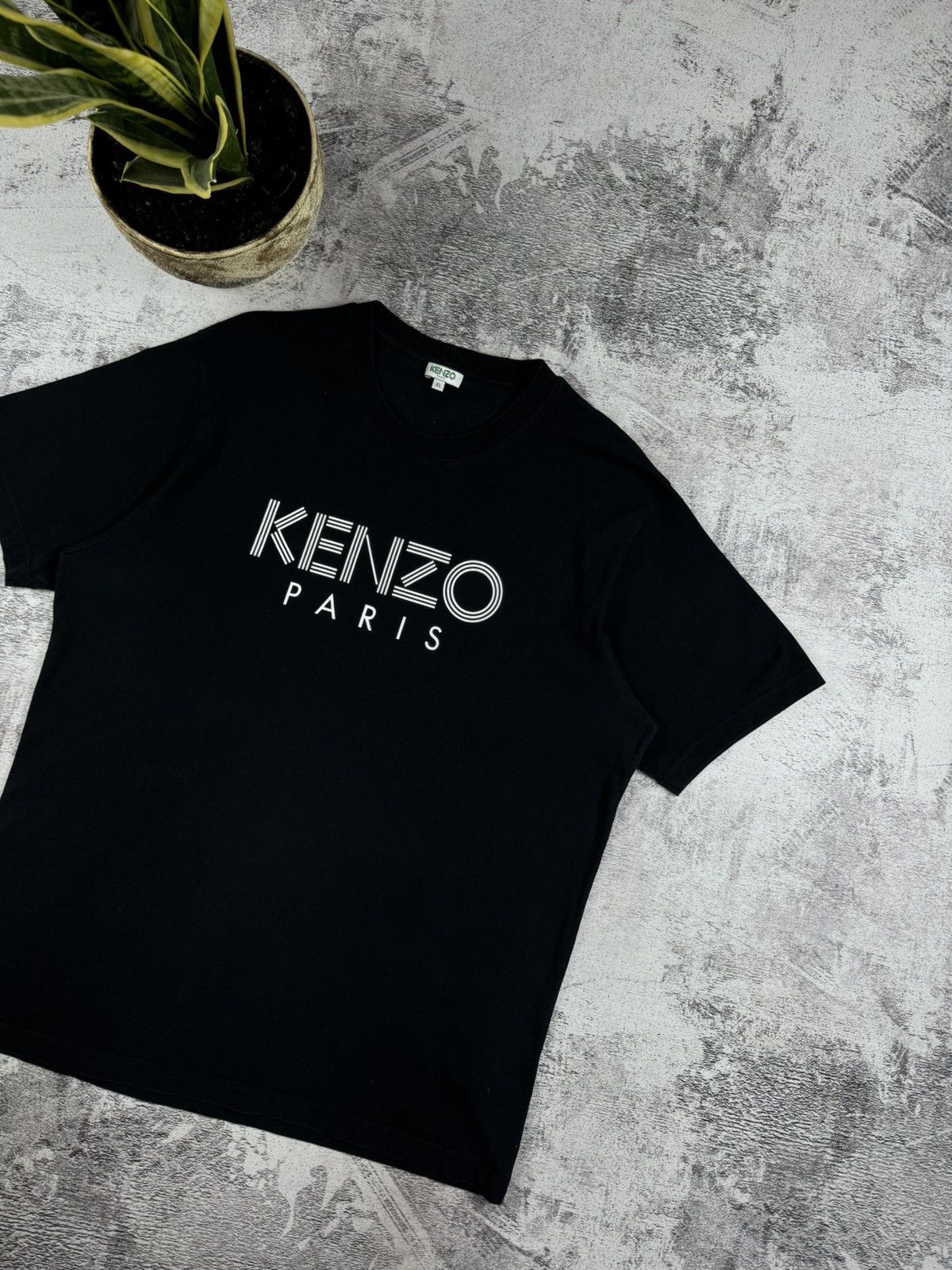 Kenzo Vintage Kenzo Paris Big Logo Luxury T Shirt Size US XL / EU 56 / 4 - 3 Thumbnail