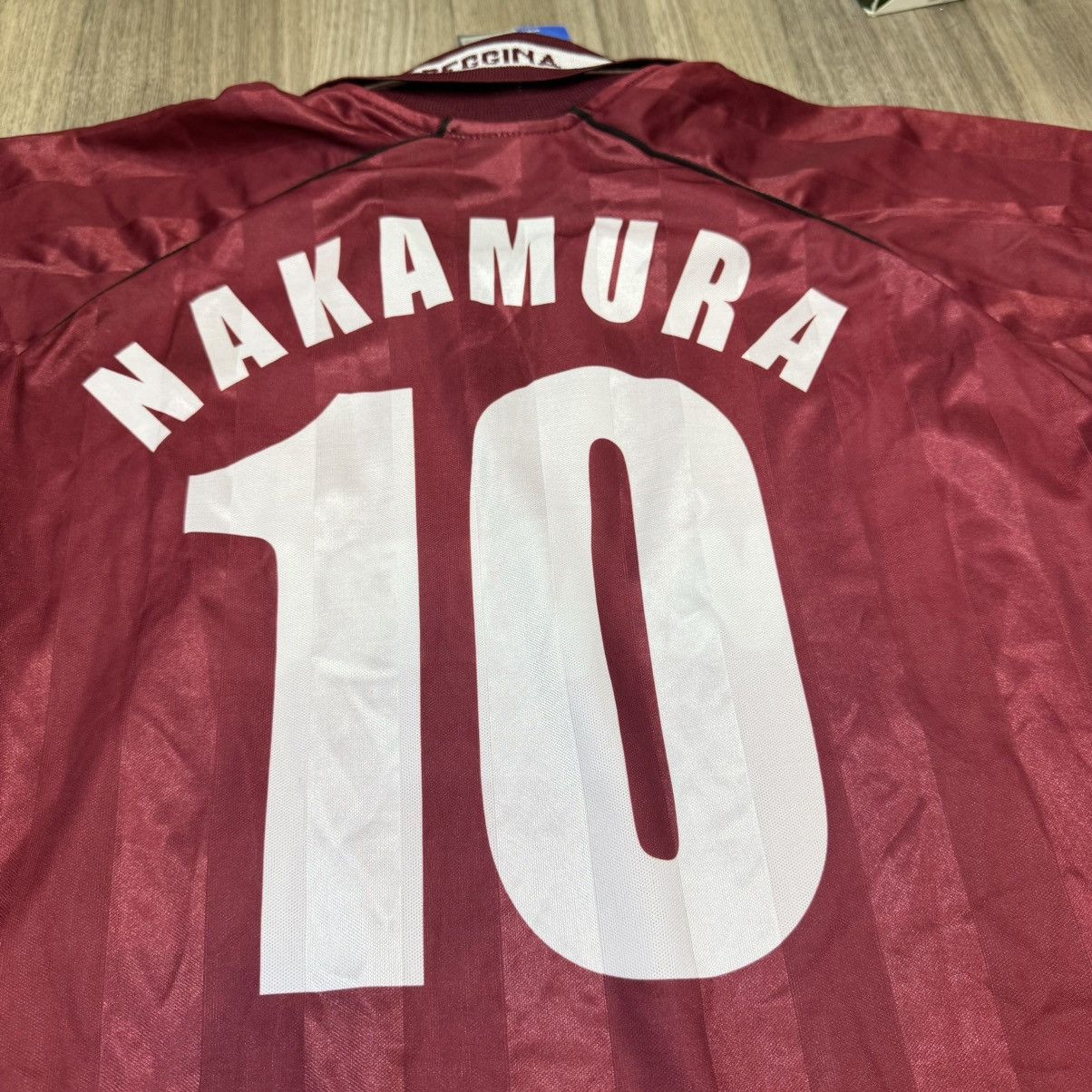 Other Reggina 01/02 home shirt #10 Nakamura (Bnwt) Size US XL / EU 56 / 4 - 7 Thumbnail