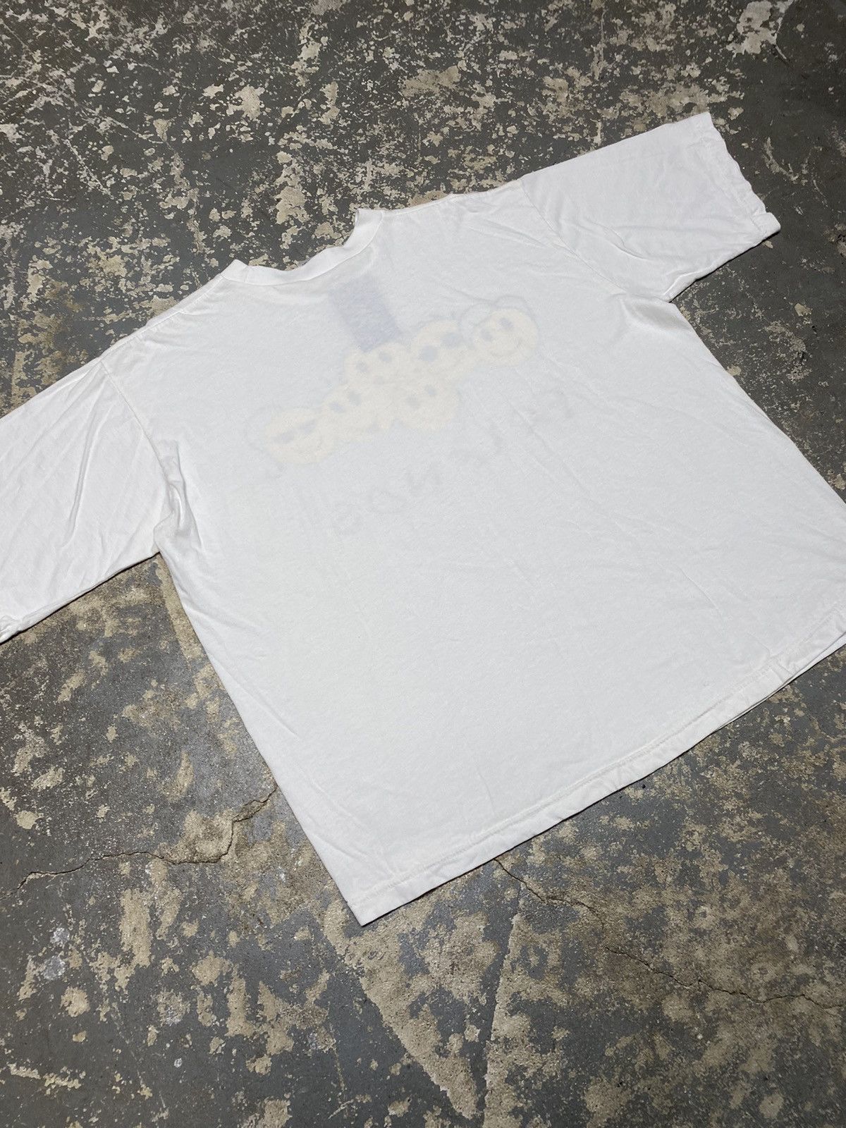 Japanese Brand × Vintage Vintage Friends Smiley Faces 90s New Old Stock Tshirt Size US XL / EU 56 / 4 - 10 Thumbnail
