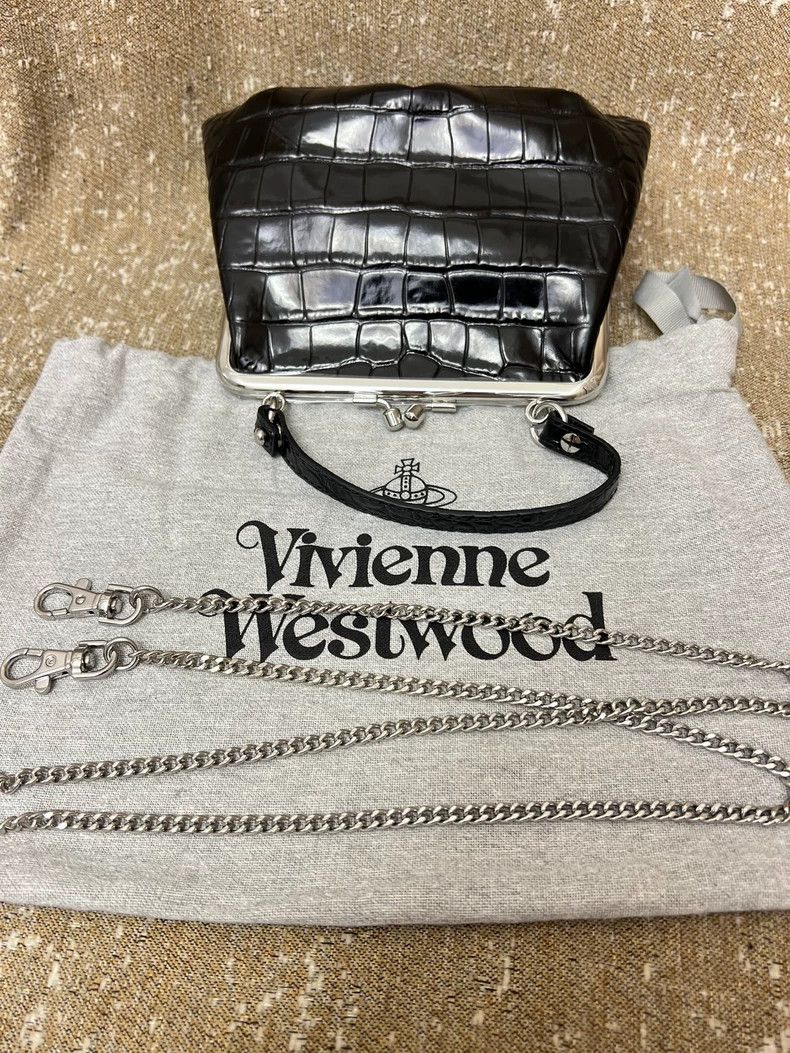Vivienne Westwood Vivienne Westwood size os Alligator pattern dumplings Size ONE SIZE - 7 Thumbnail