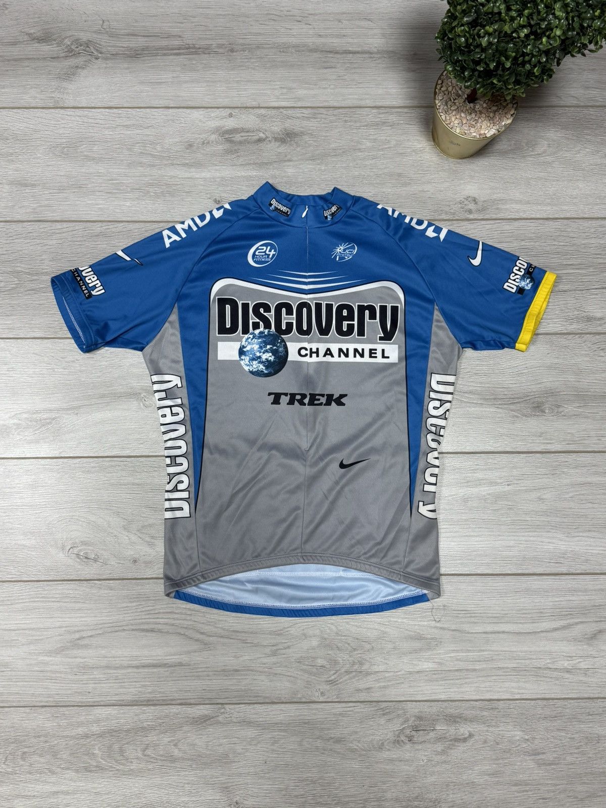 Nike Y2k Nike Discovery Chanel Cycling Jacket bike tee shirt Size US L / EU 52-54 / 3 - 1 Thumbnail