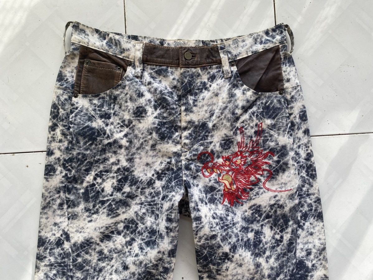 Japanese Brand Dobbi's Family Dragon Embroidery Lightweight Jeans Size US 33 - 7 Thumbnail