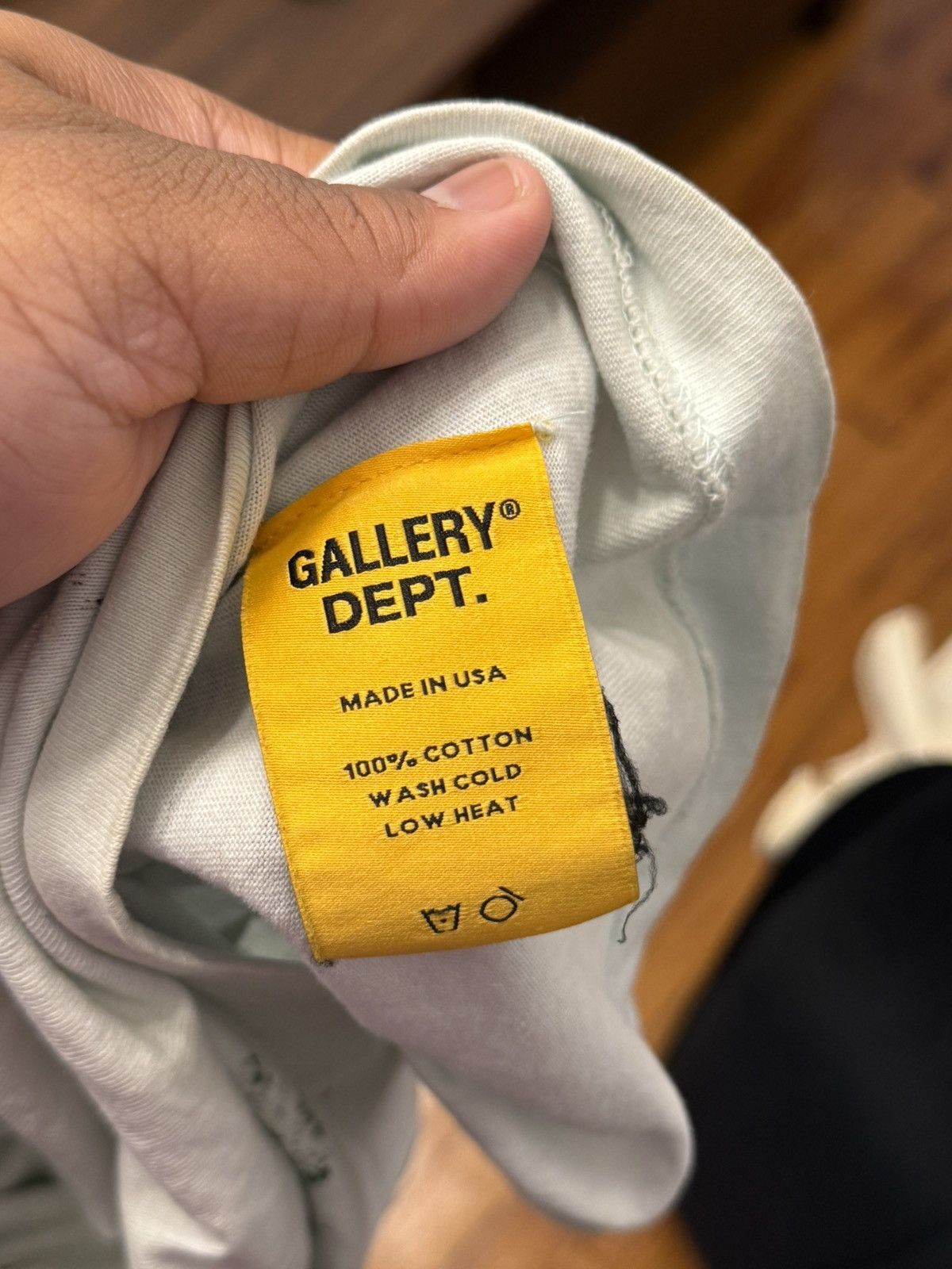 Gallery Dept. Gallery Dept. Souvenir Painted Tee Workshop Size Small Size US S / EU 44-46 / 1 - 10 Thumbnail
