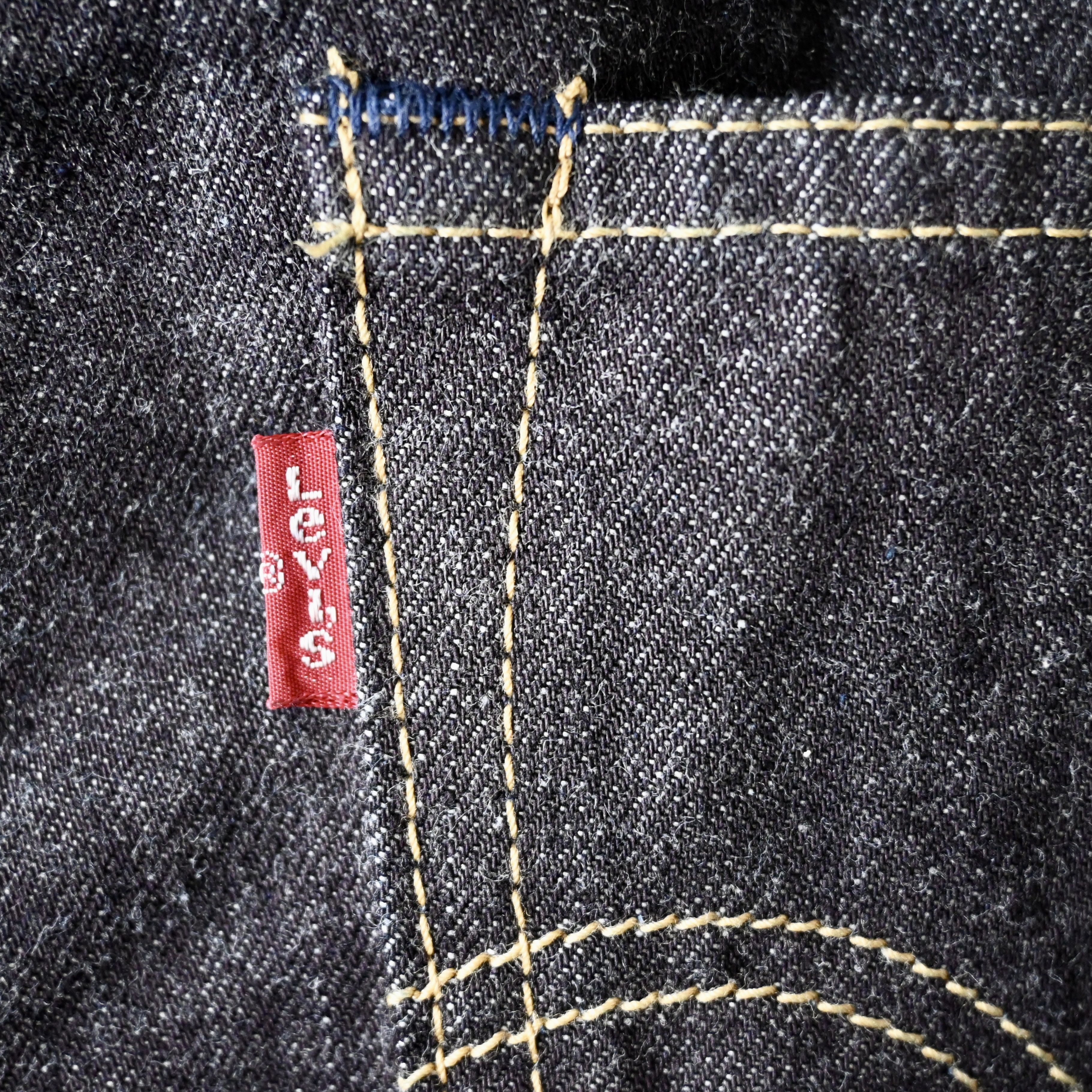 Levi's DEADSTOCK, 2009 Levi's 502 "Yellow Stitch" rigid denim jeans Size US 38 / EU 54 - 13 Thumbnail