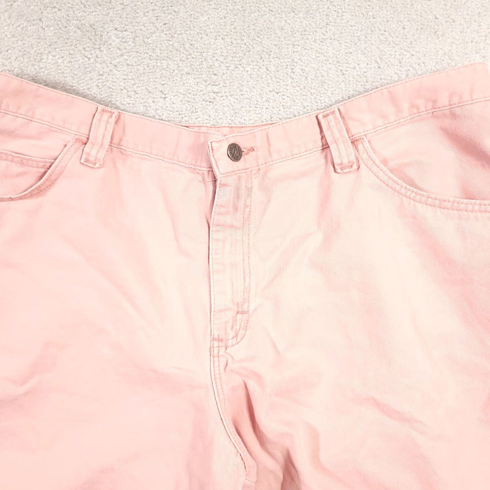 Lee VINTAGE Lee Riders Shorts Women's 22W M Pink Denim High-Rise Mom Denim Groovy 90s Boyfriend Style Womens Size 40" / US 18 - 3 Thumbnail
