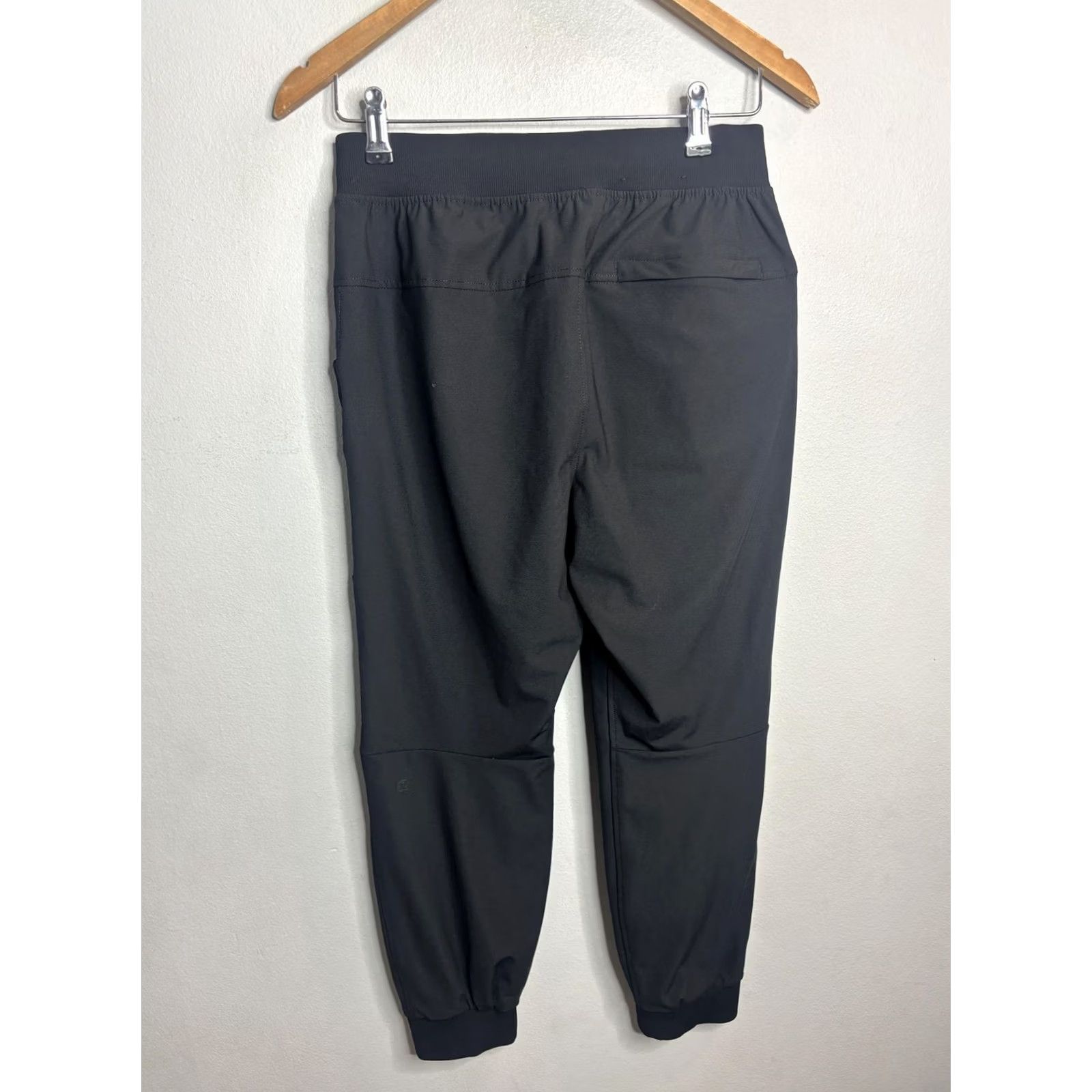 Lululemon Lululemon Pants Mens S Black Jogger Elastic Waist Cuffed Athletic Stretch Pockets Reflective Logo Regular Inseam 27in Size US 29 - 4 Thumbnail