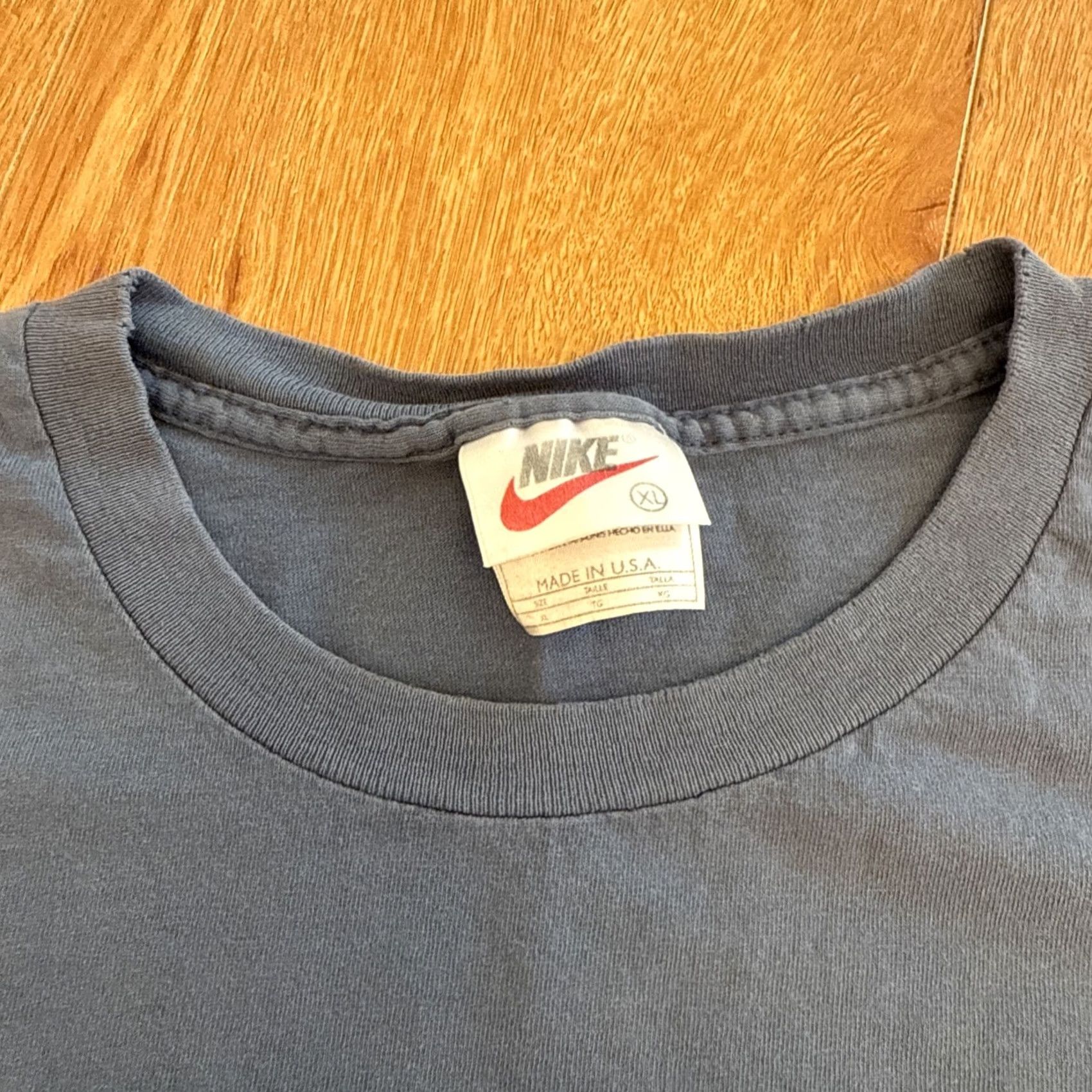 Nike Nike T Shirt Classic Men’s L Slate Blue White Tag Embroidered Boxy Fit Mens Blue Classic-Embroidered Shirt XS? Size US L / EU 52-54 / 3 - 3 Thumbnail