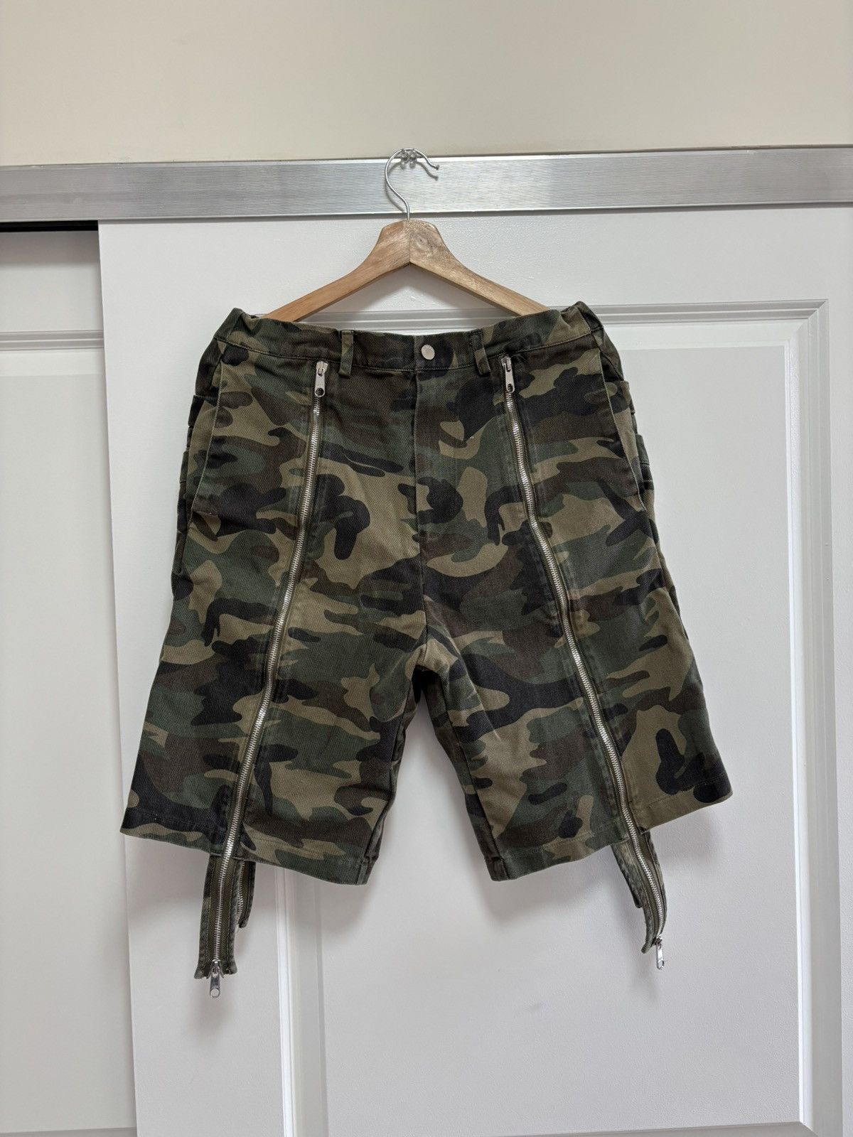 Hood By Air Hood By Air Triple Waistband Zip Camo Short | Grailed