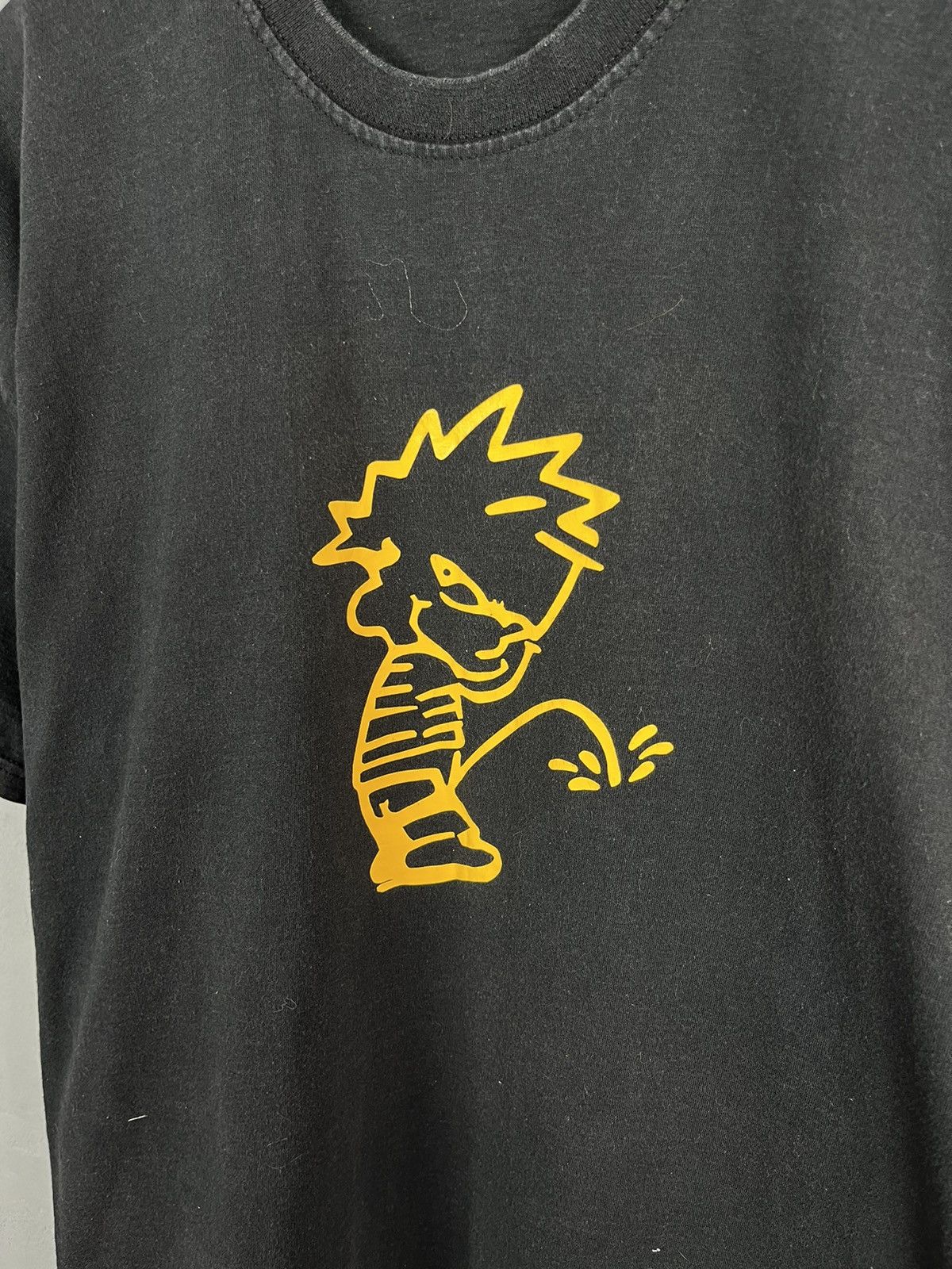 Band Tees × Vintage Vintage Hanes Piss Boy Tee Shirt Size US XL / EU 56 / 4 - 2 Thumbnail
