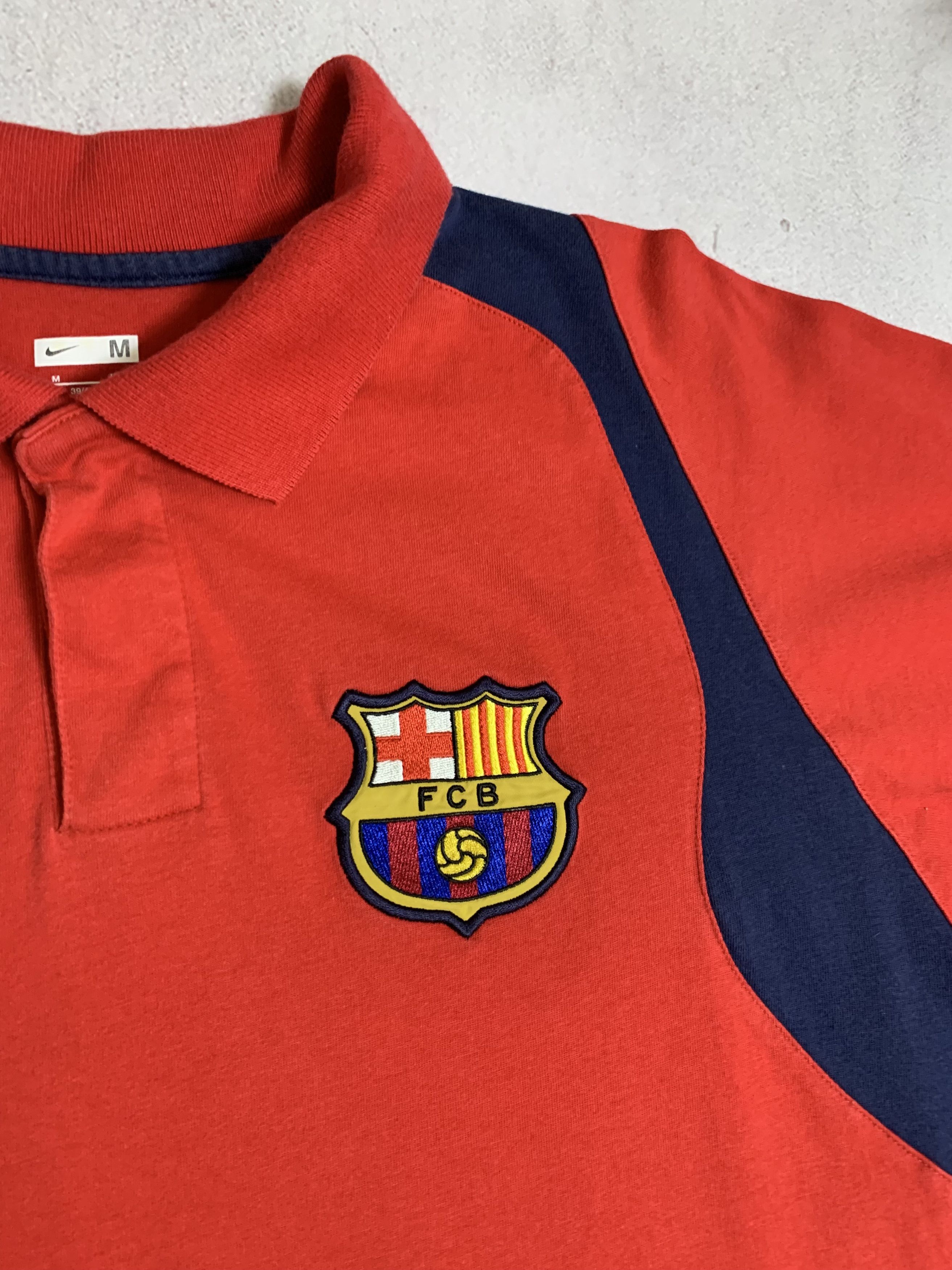 Nike Vintage Nike Barcelona Polo T Shirt Jersey Baggy 90s Size US M / EU 48-50 / 2 - 7 Thumbnail