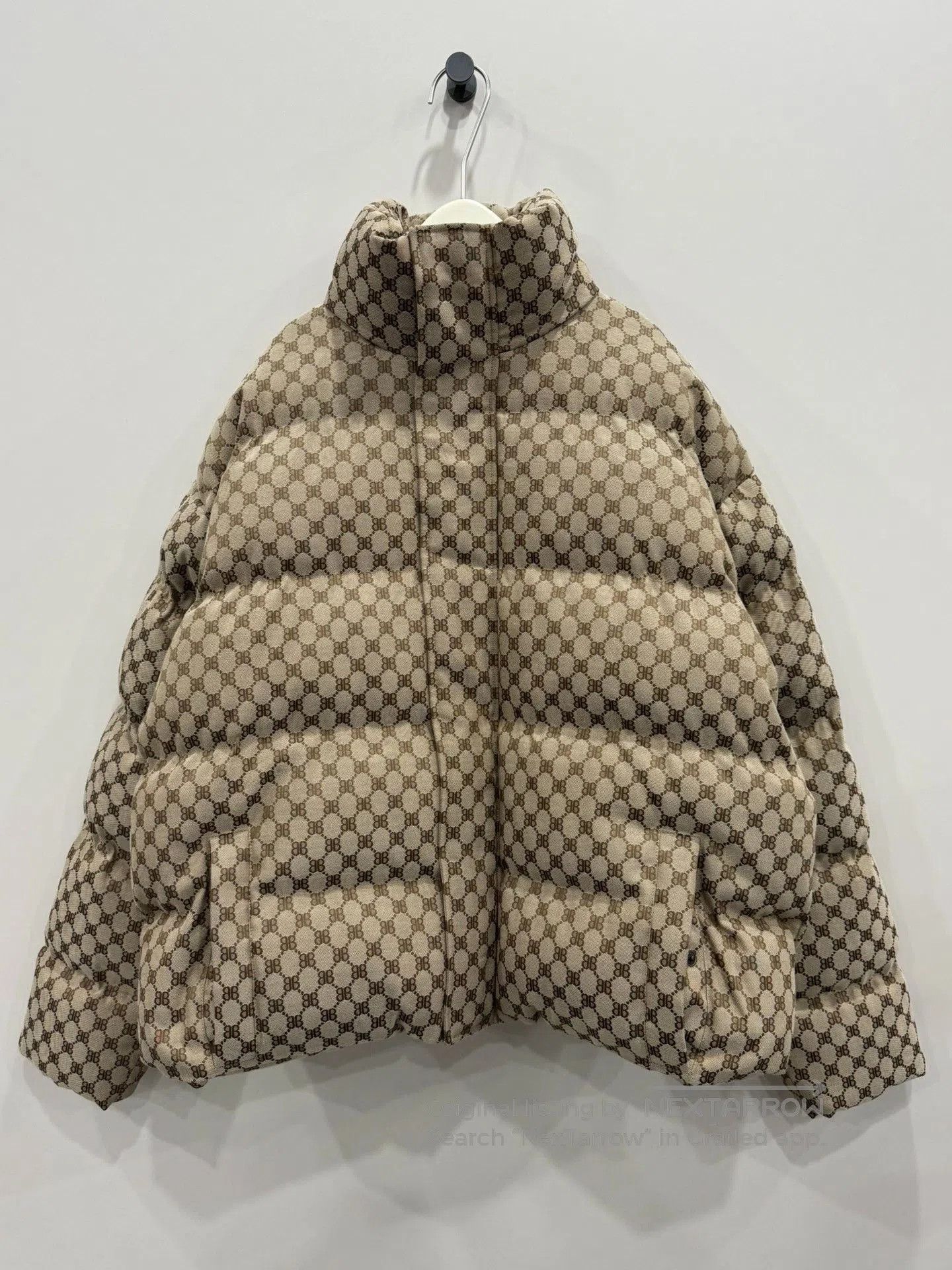Balenciaga balenciaga gucci patterned puffer jacket size 44. Size US L / EU 52-54 / 3 - 1 Thumbnail