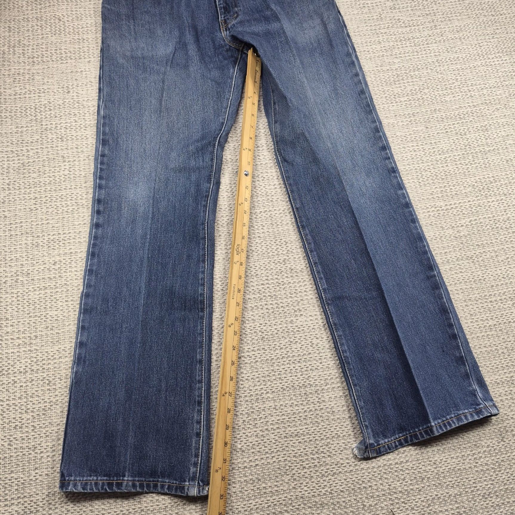 Levi's VINTAGE Levi's 517 Jeans Mens 36x32 Blue Bootcut Denim Medium Wash Frayed Leg Hems Size US 36 / EU 52 - 7 Thumbnail