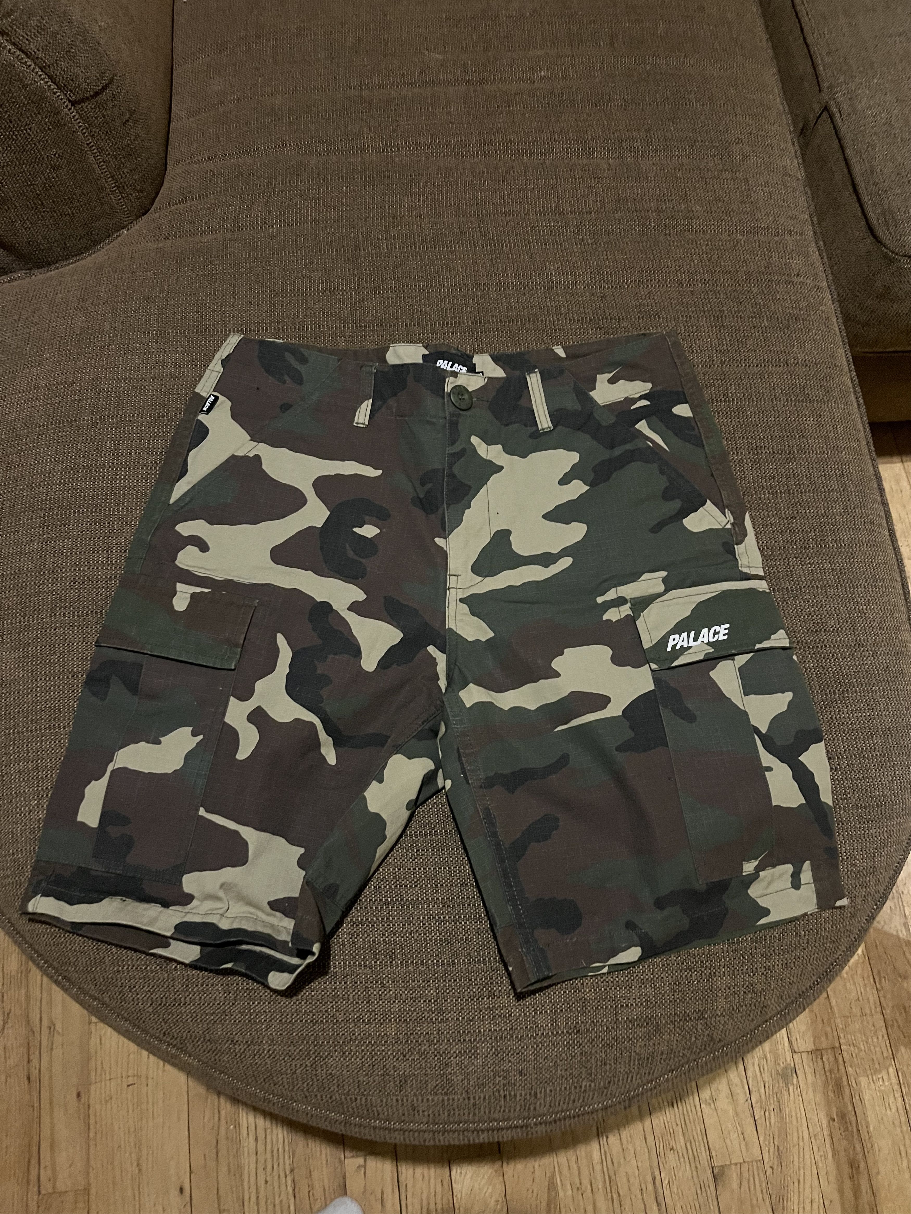 image of Palace Palaca Camo Cargo Shorts, Men's (Size 30)