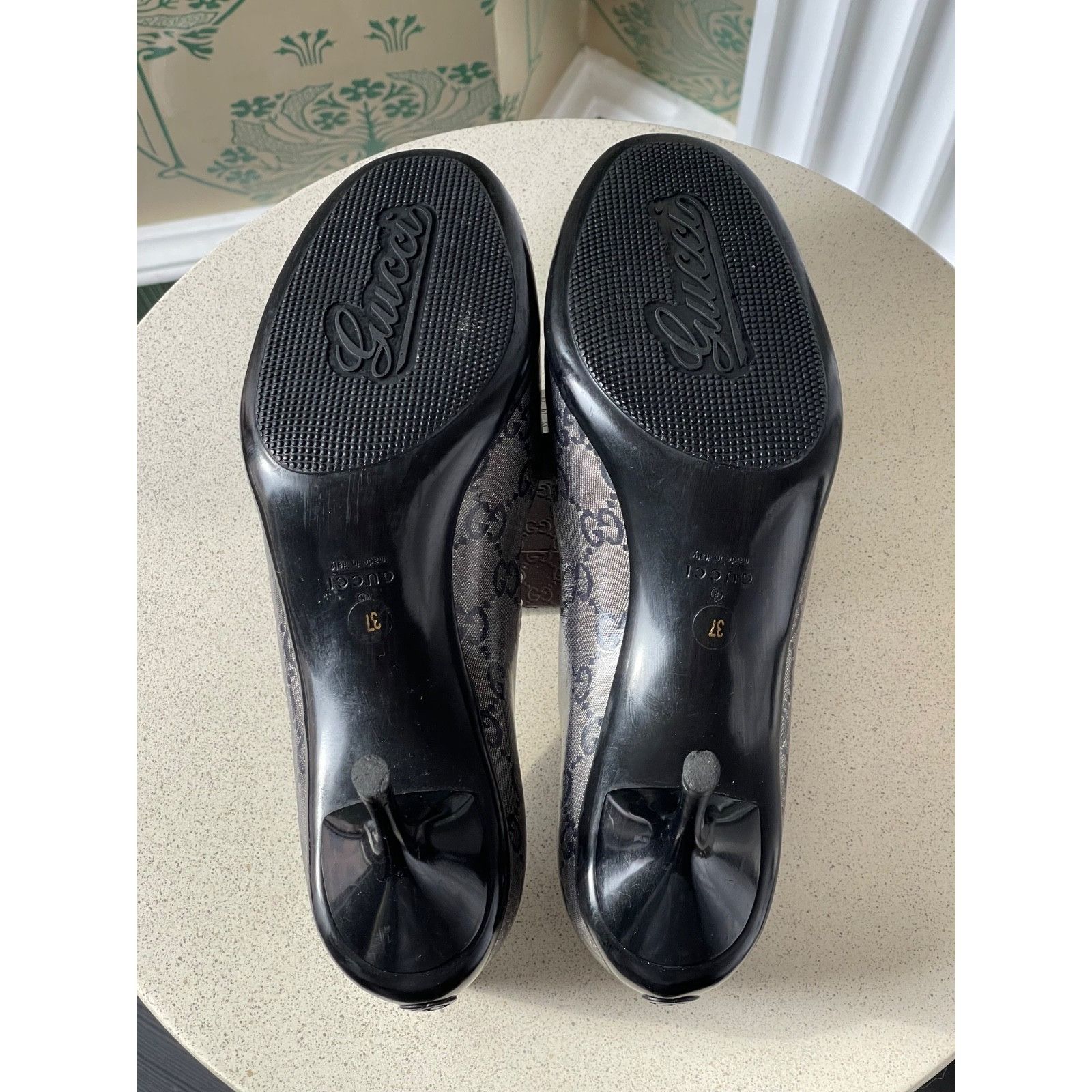 Gucci Gucci Monogram GG Crystal Canvas Metallic Gold/Grey Heels Size US 7 / IT 37 - 12 Thumbnail