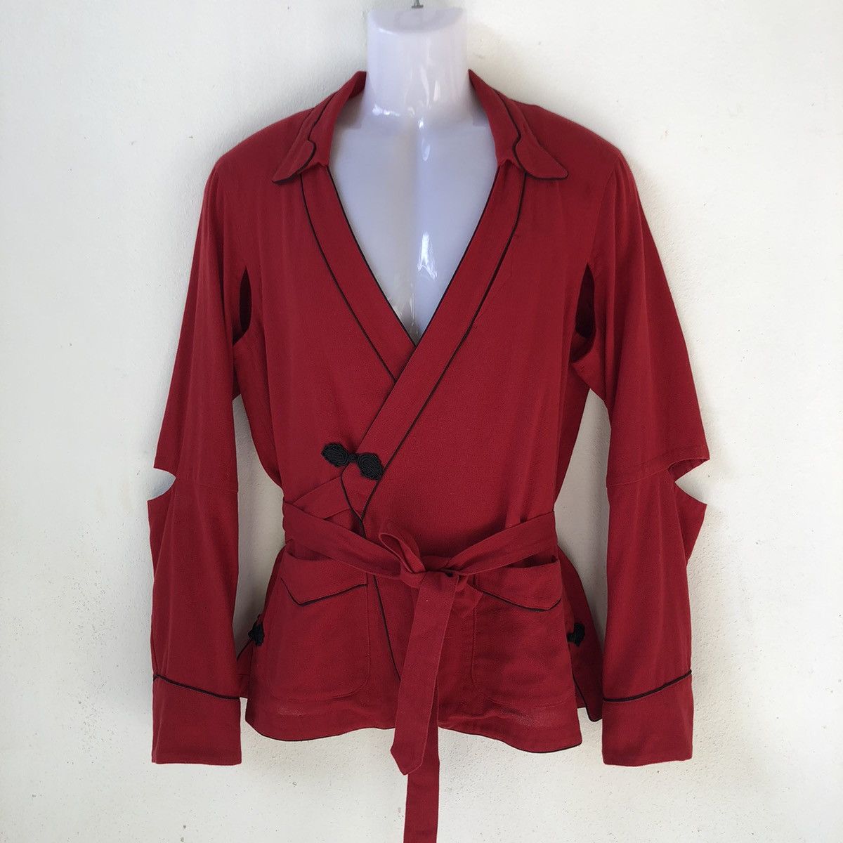 Takahiromiyashita The Soloist. SS17 TheSoloist Red Kimono Jacket with Cut-Out Sleeves Size US S / EU 44-46 / 1 - 5 Thumbnail