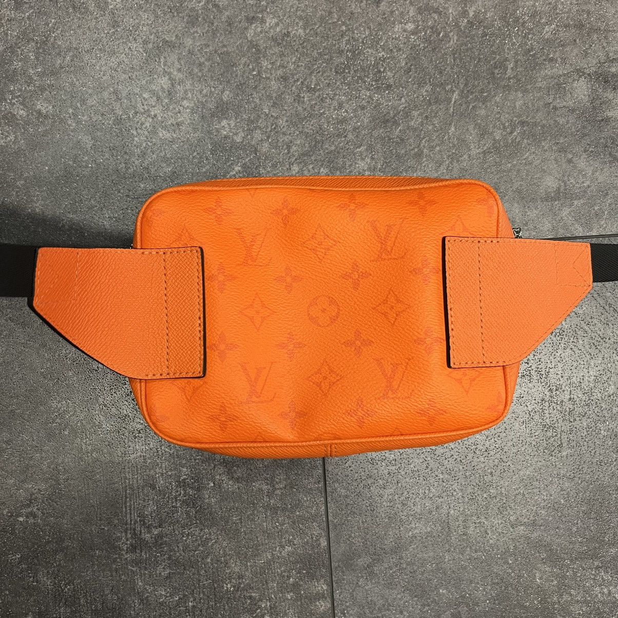 Louis Vuitton Louis Vuitton Messenger Monogram Eclipse Volcano Orange Size ONE SIZE - 5 Thumbnail